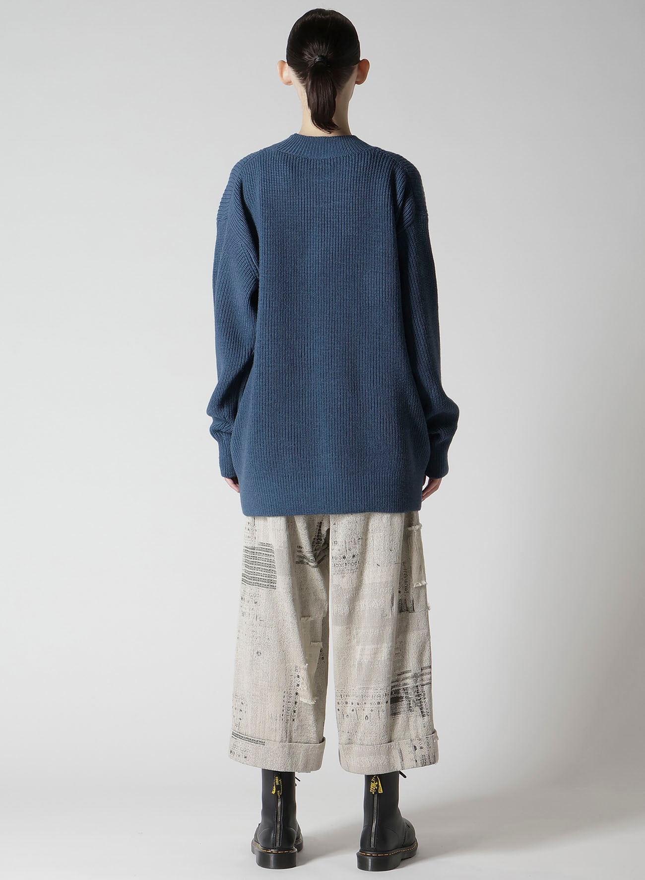 BIG ROUND-NECK KNIT CARDIGAN