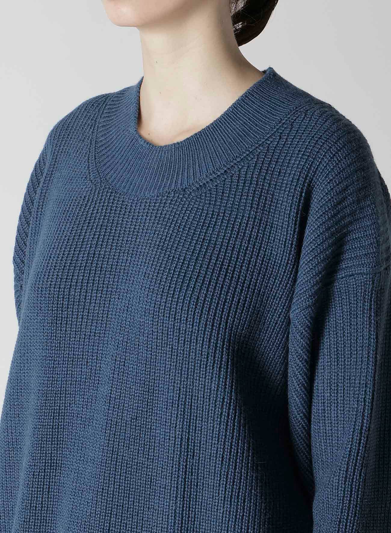 BIG ROUND-NECK KNIT CARDIGAN