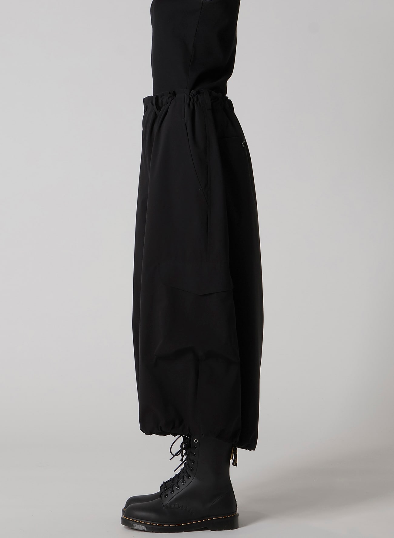 モジわた PE/ TAFTA STRING PANTS(XS Black): Y's｜THE SHOP YOHJI YAMAMOTO