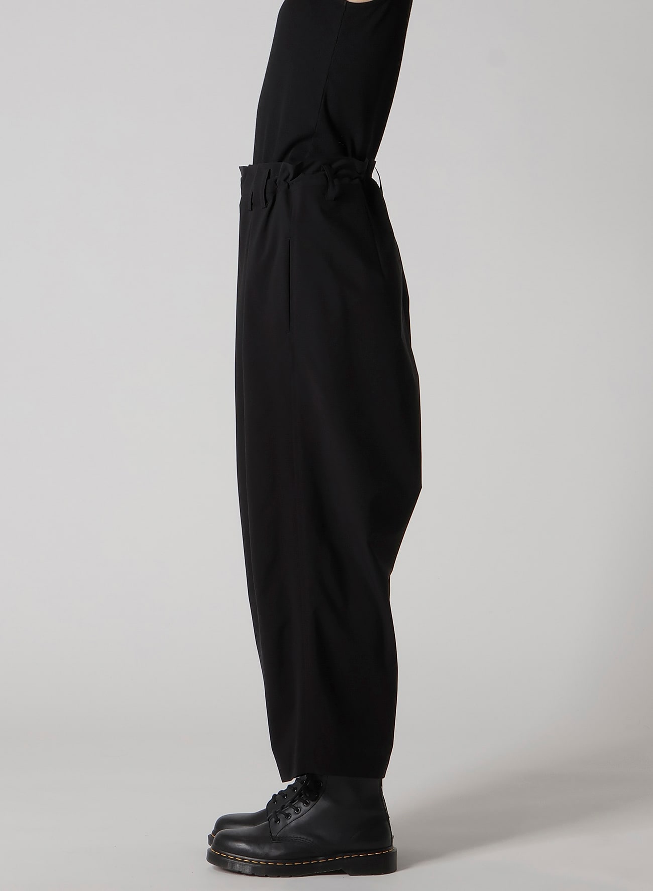PE/ TAFTA DOUBLE TUCK GATEHRED PANTS