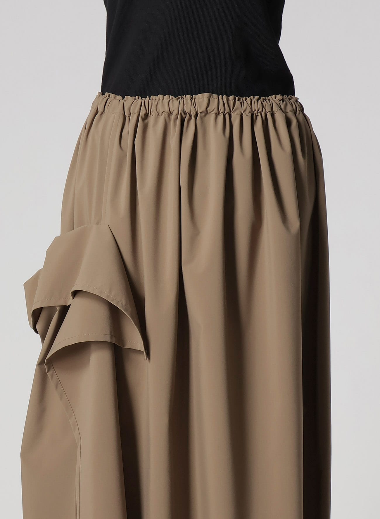 PE/ TAFTA GATHERED SKIRT