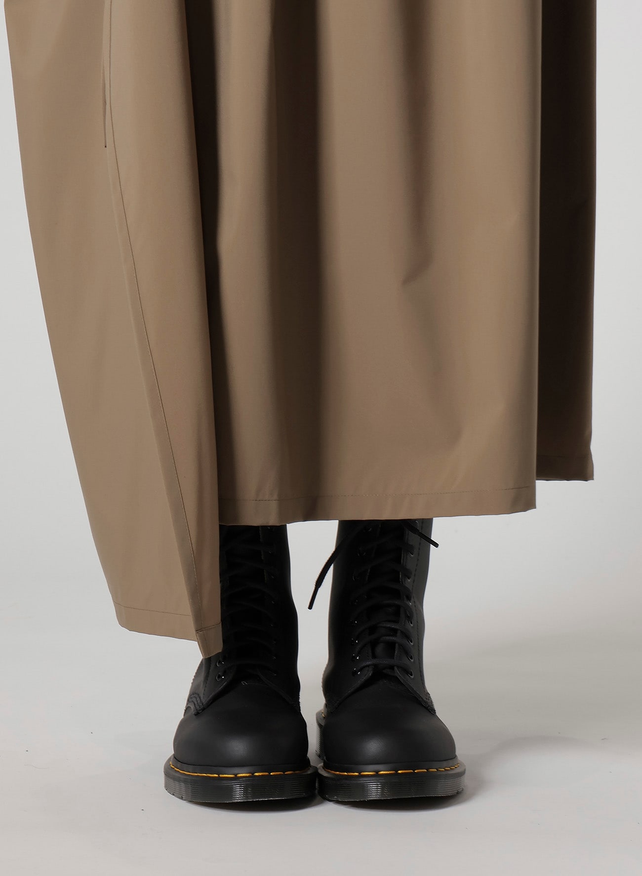 PE/ TAFTA GATHERED SKIRT