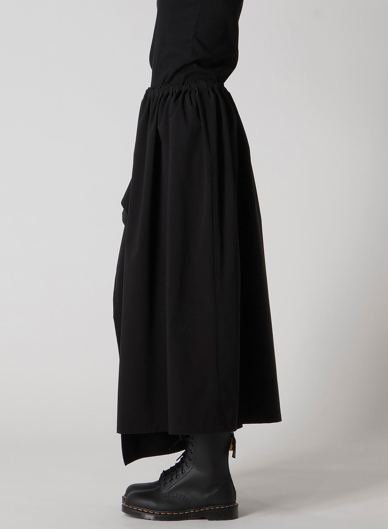 PE/ TAFTA GATHERED SKIRT