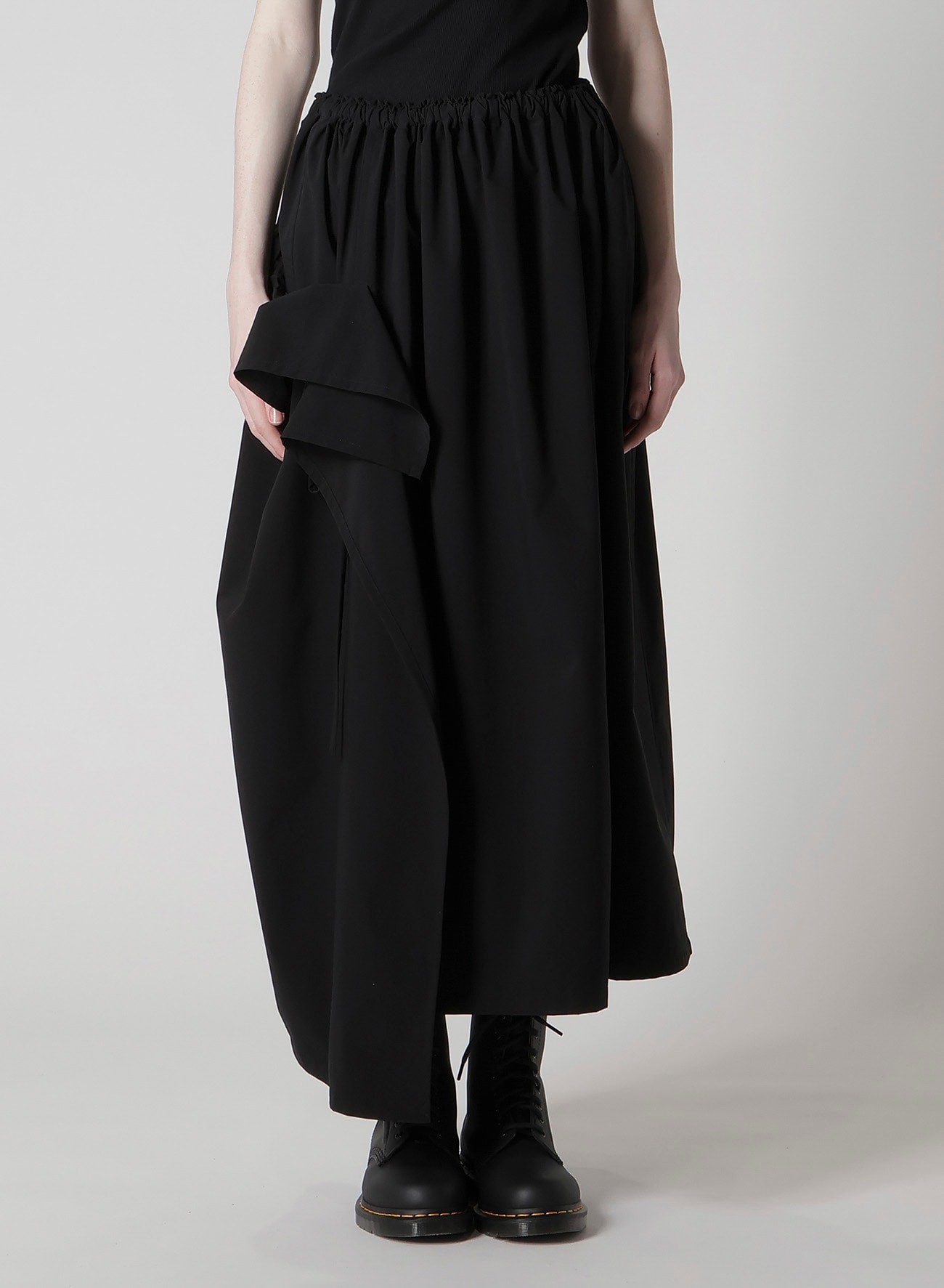 PE/ TAFTA GATHERED SKIRT