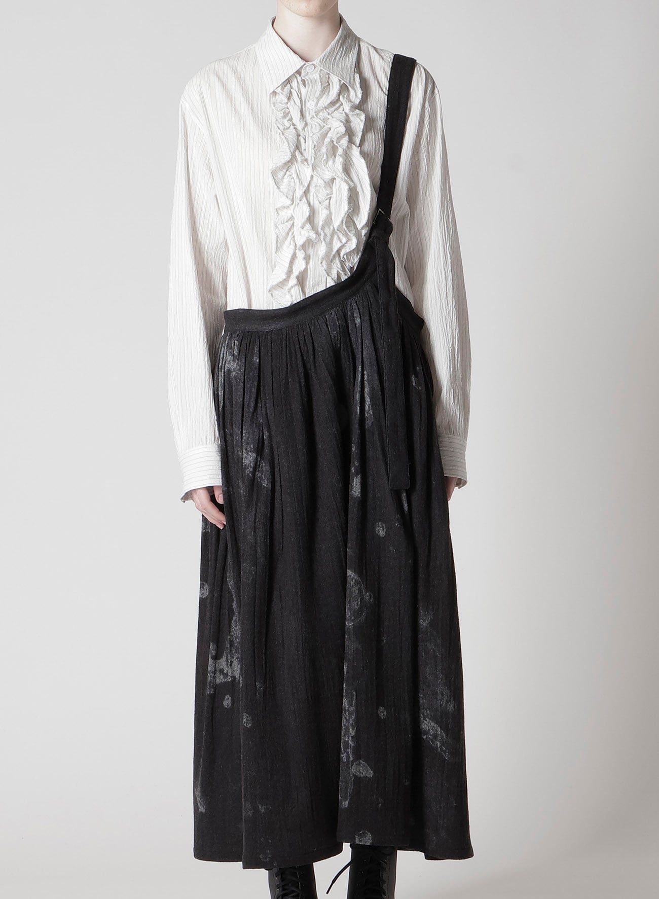 WOOL GAUZE SMUDGED POLKA DOT SINGLE STRAP SKIRT