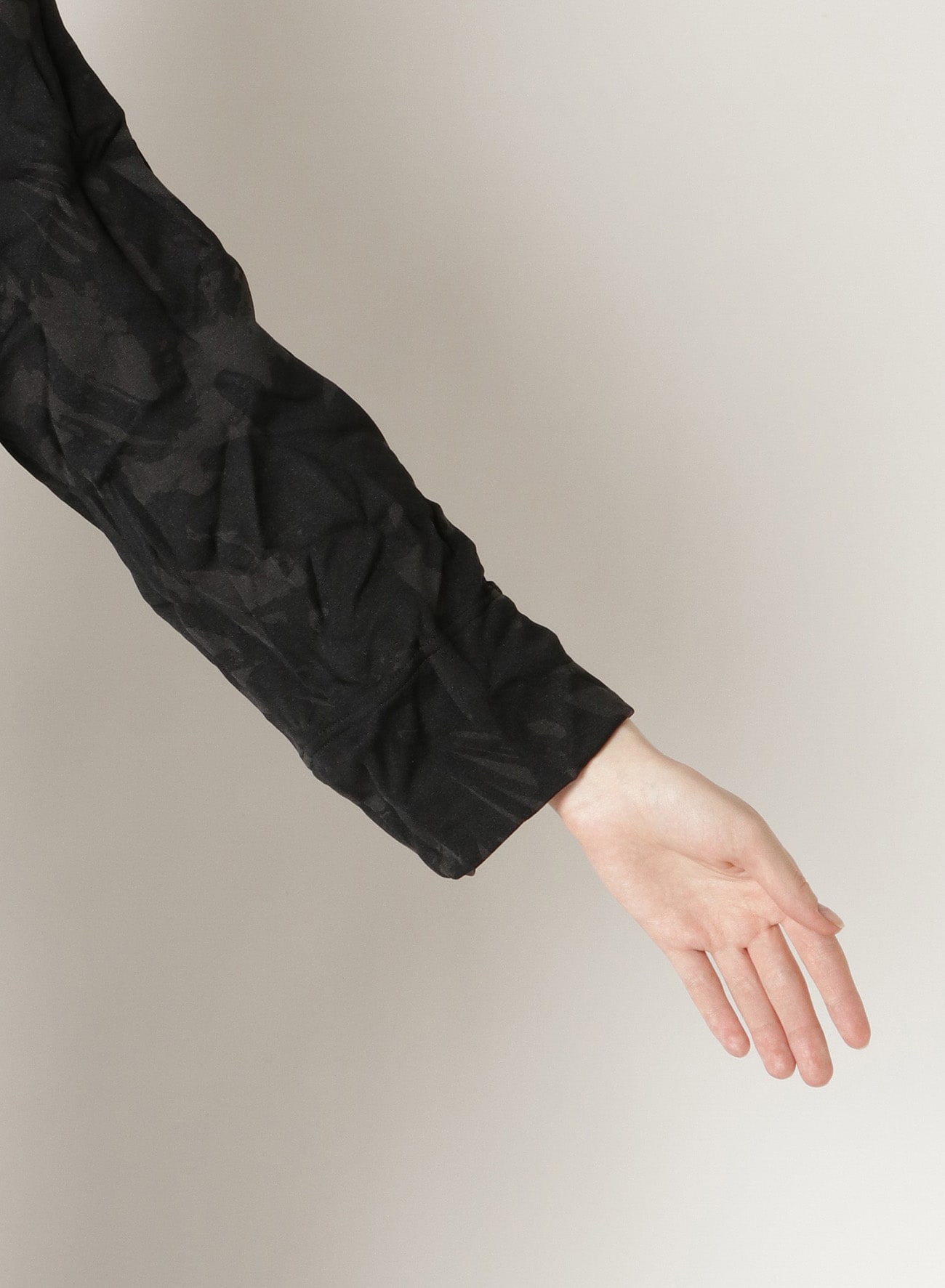 FLOWER PRINT SHRINK LAYERED JACKET