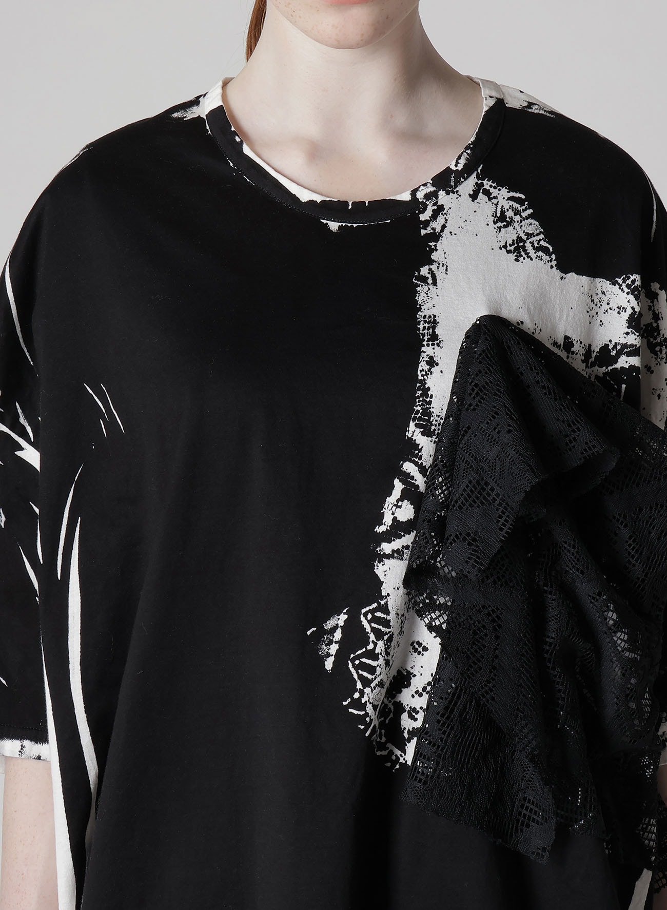 COTTON LACE/PRINT BIG POCKET PULLOVER