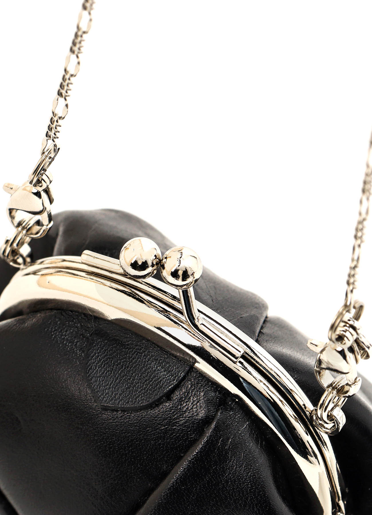 【7/26 12:00 Release】SEMI-GLOSS LEATHER 3D NECKLACE W/ METAL CLASP