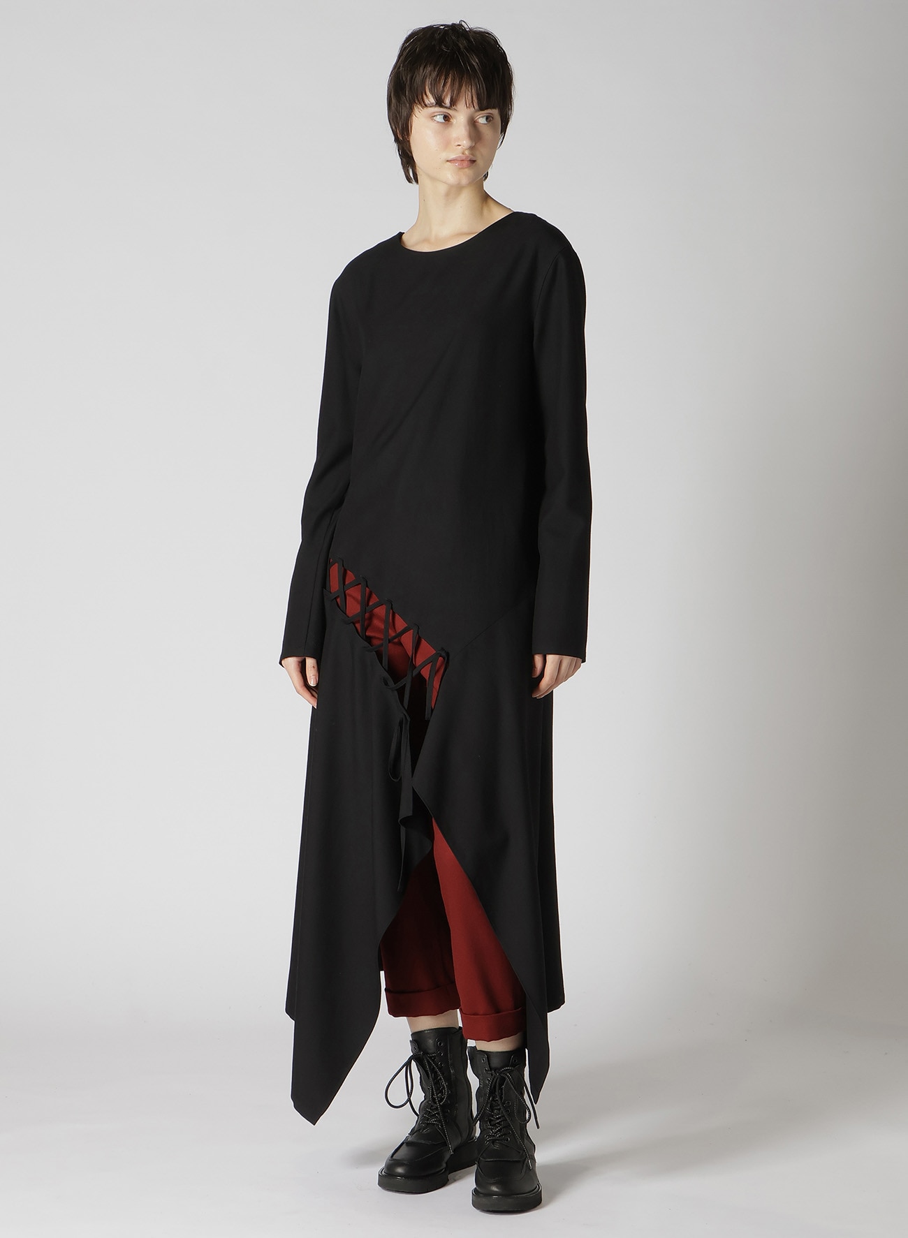 RY/W GABARDINE RIGHT SIDE LACE UP DRESS