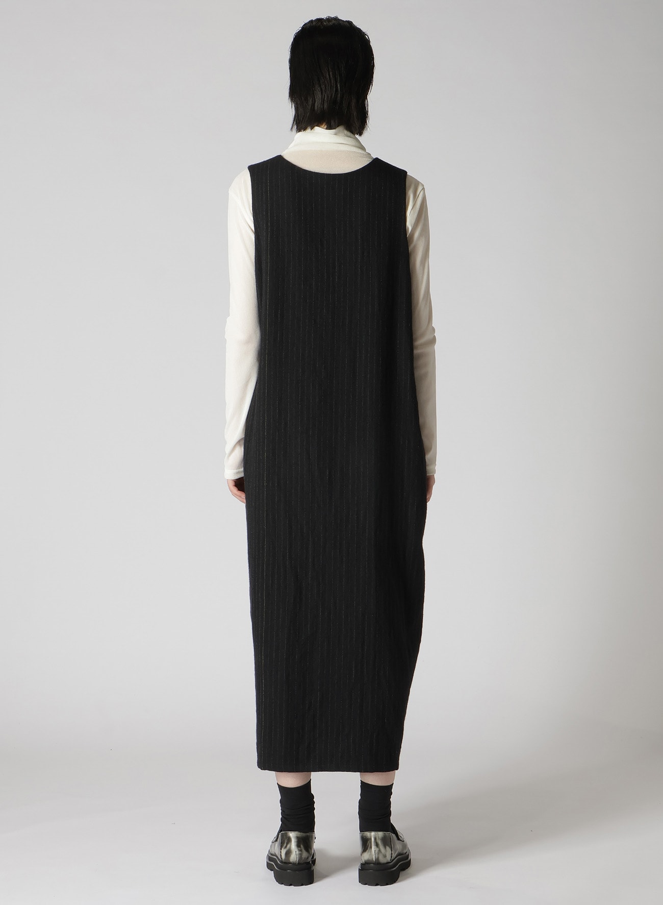 【9/13 12:00 Release】WOOL PINSTRIPE SLEEVELESS DRESS