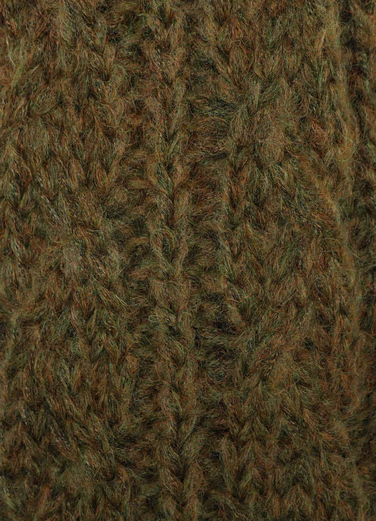 PATCHED KNITTED SCARF