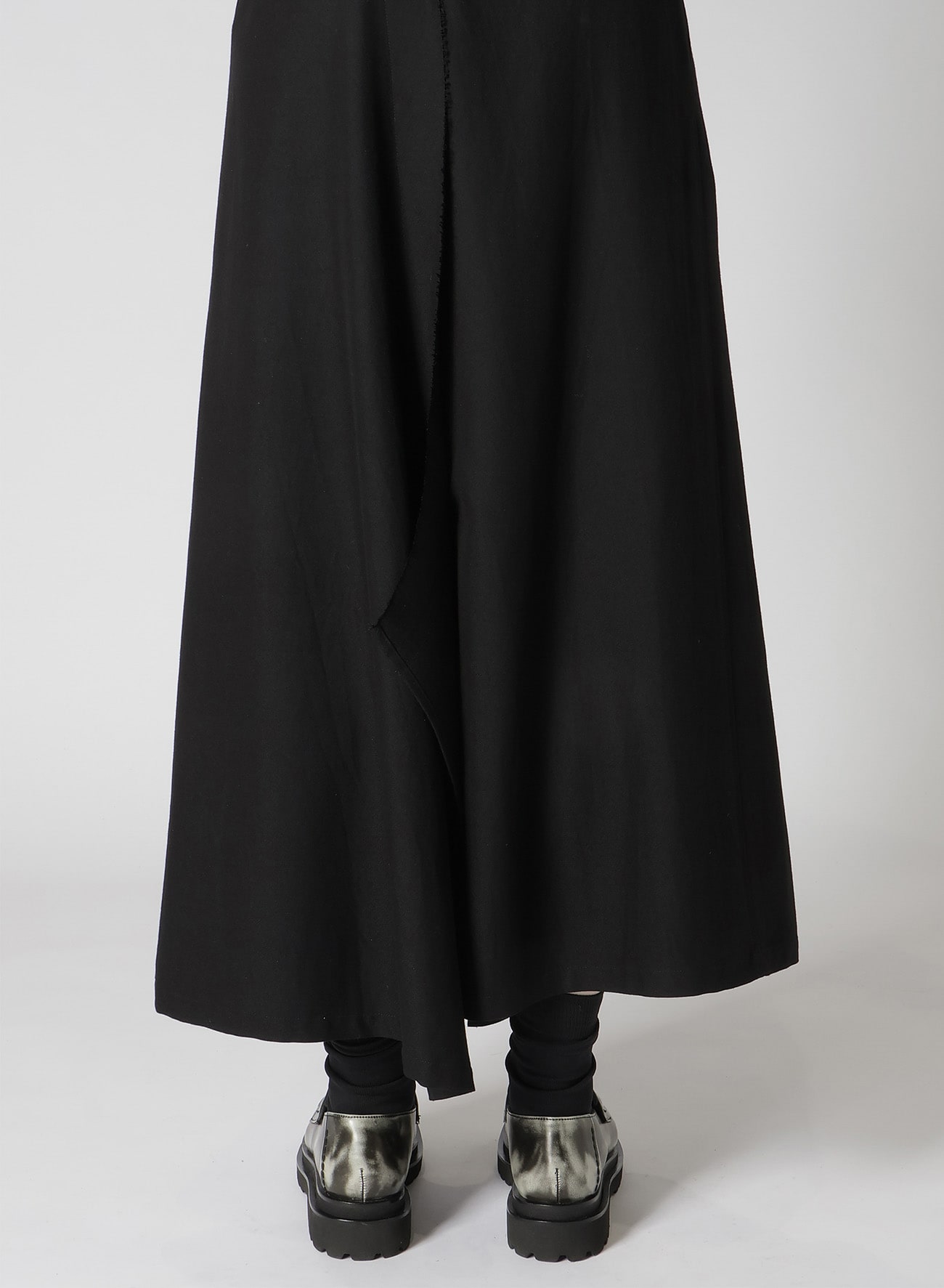 【9/13 12:00 Release】RY/W GABARDINE LEFT SIDE PATCH SKIRT PANTS