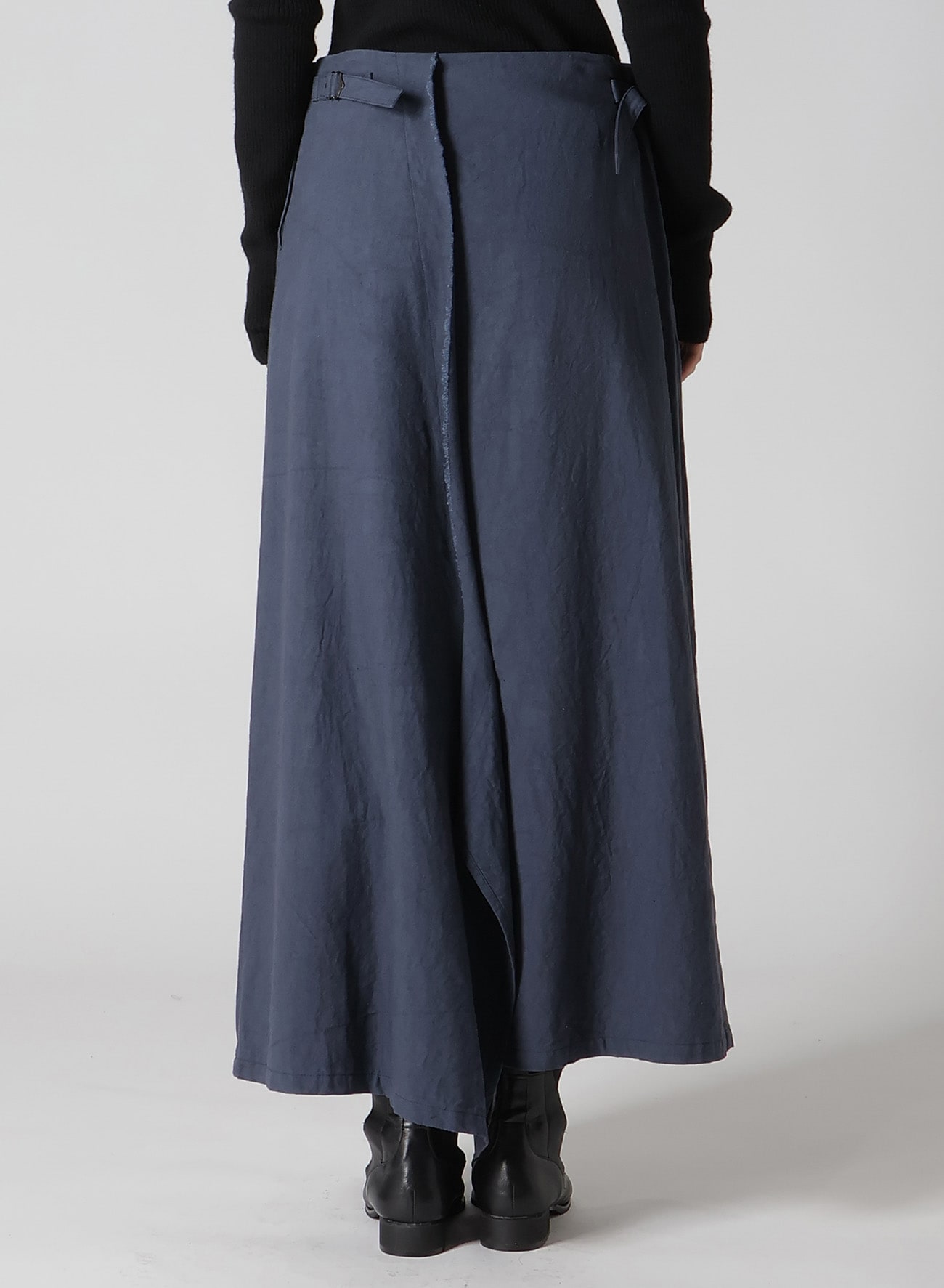 【8/2 12:00 Release】TWILL GARMENT WASH LEFT SIDE PATCH SKIRT PANTS
