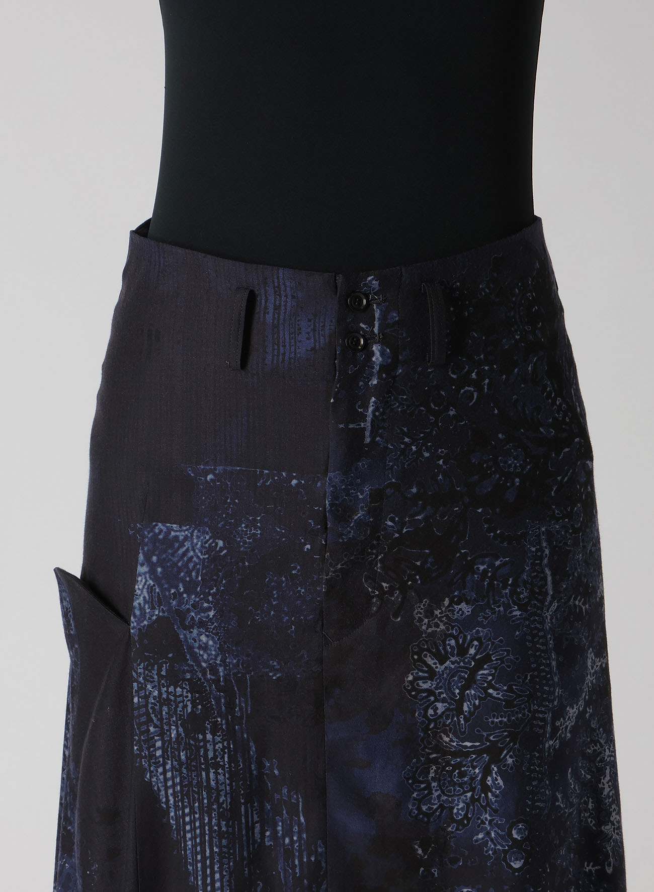 【8/2 12:00 Release】CU/ TWILL LACE DESIGN PT RIGHT FLARE SKIRT