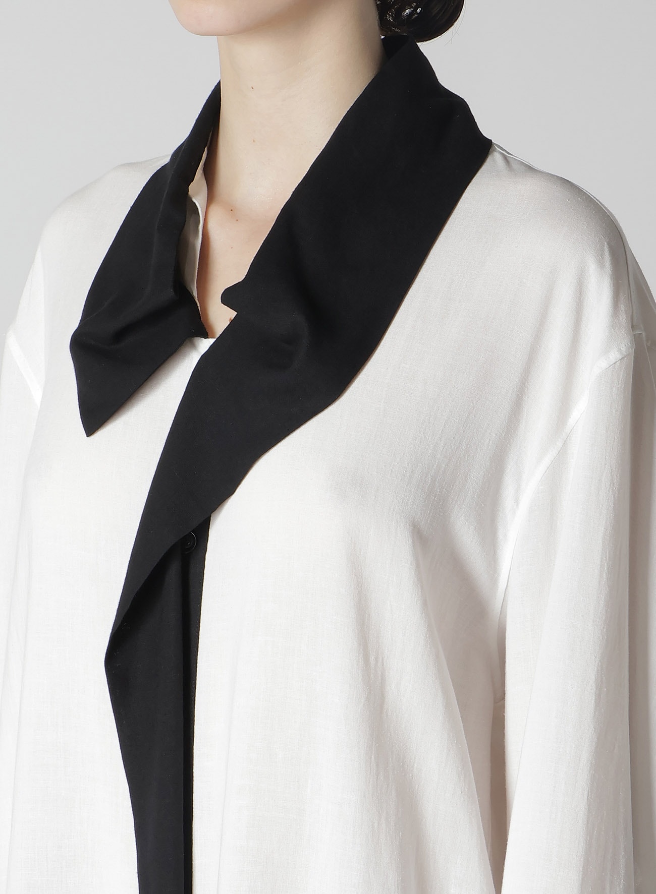 RAYON/LINEN SHEETING TIE STYLE BLOUSE