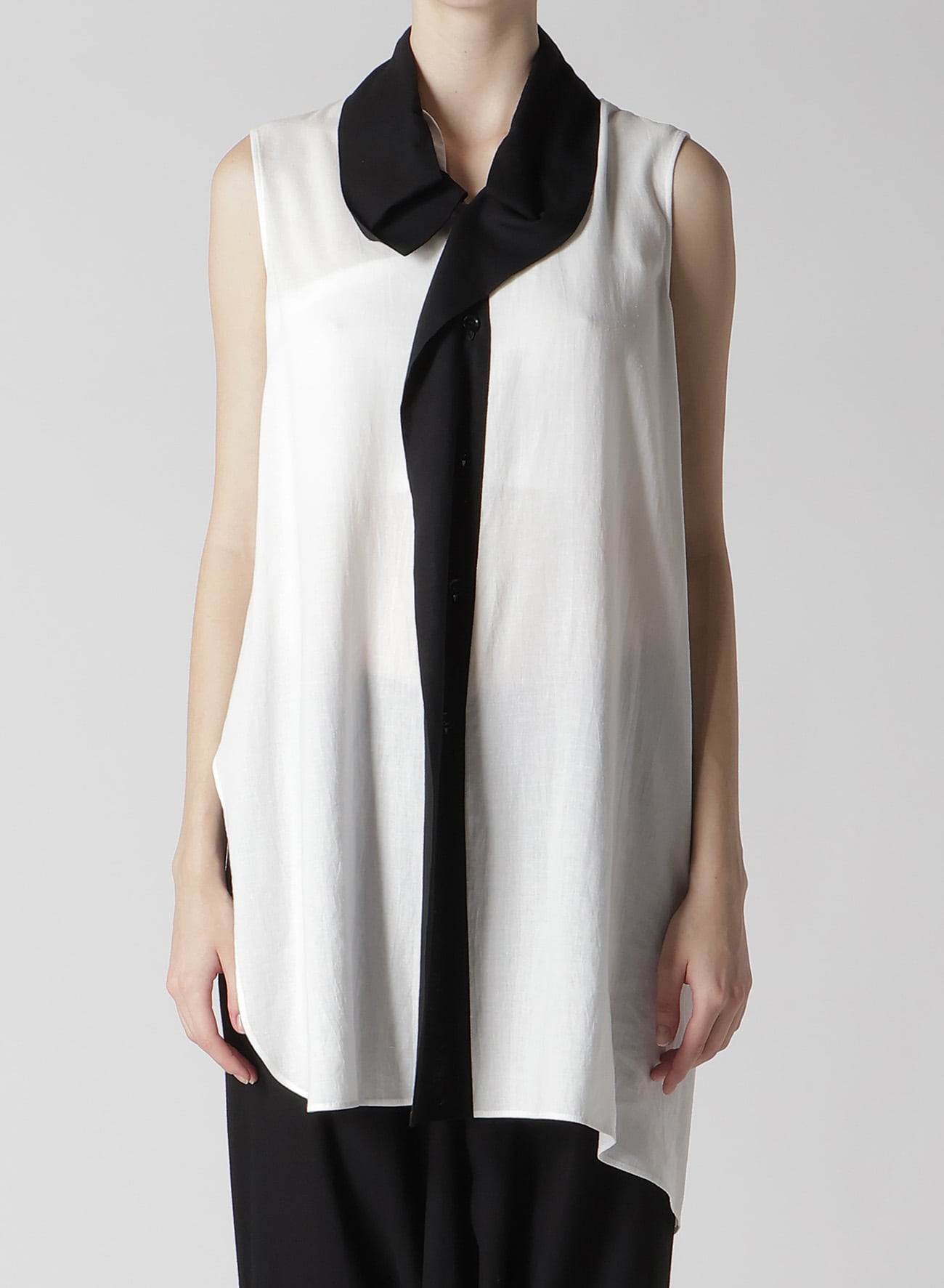 RAYON/LINEN SHEETING TIE STYLE SLEEVELESS BLOUSE