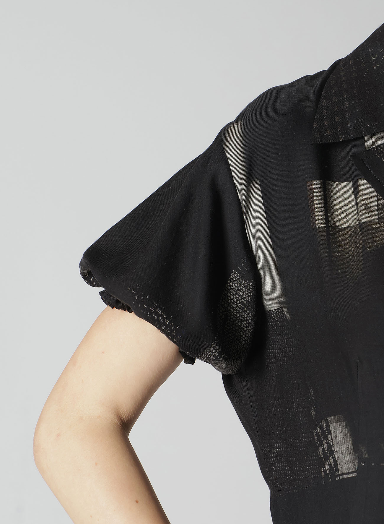 CU/DUNGAREE TWILL DARK NEON PRINT LEFT SIDE GATHERED DRESS