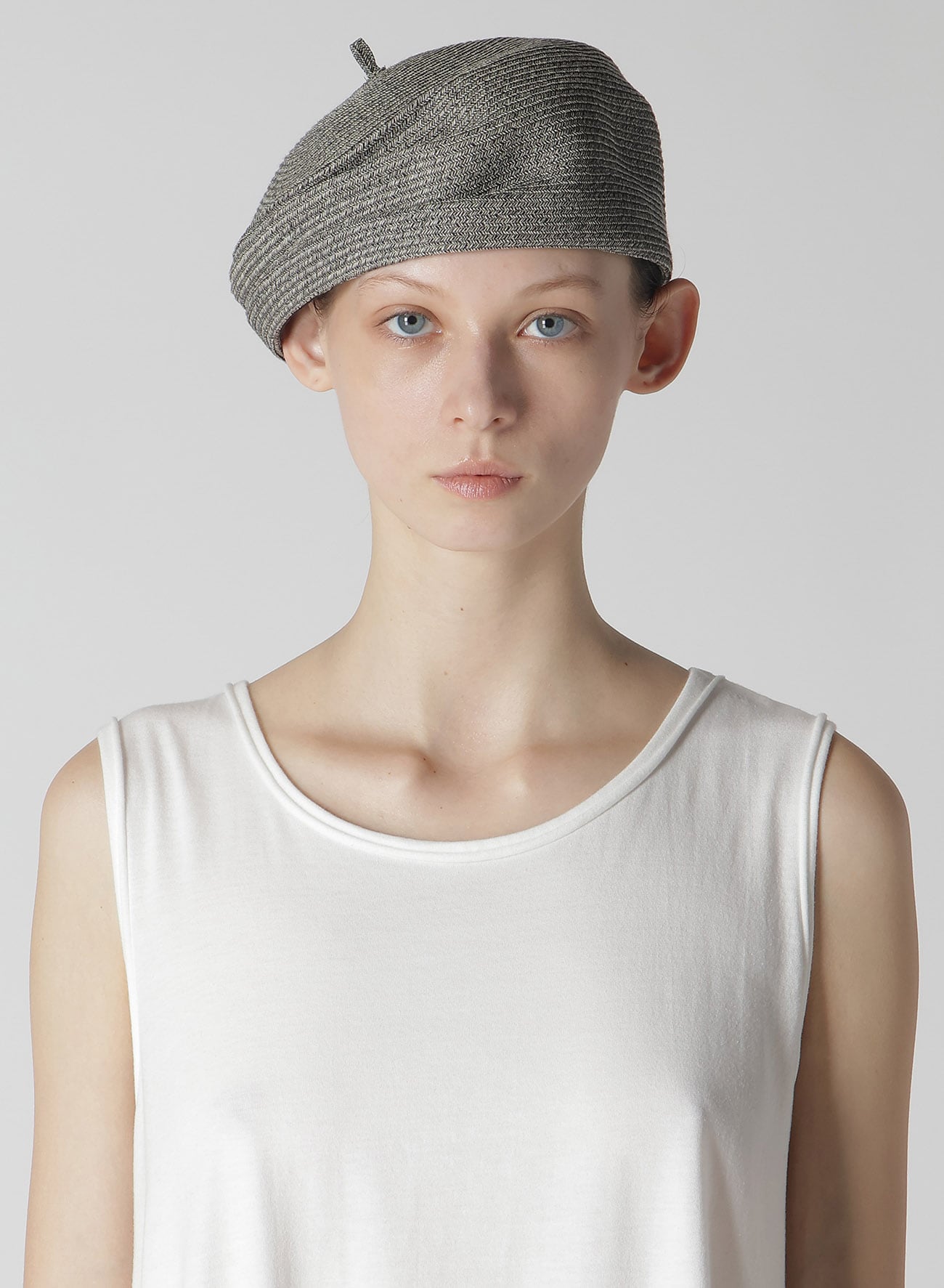PAPER BRAID TUCKED BERET