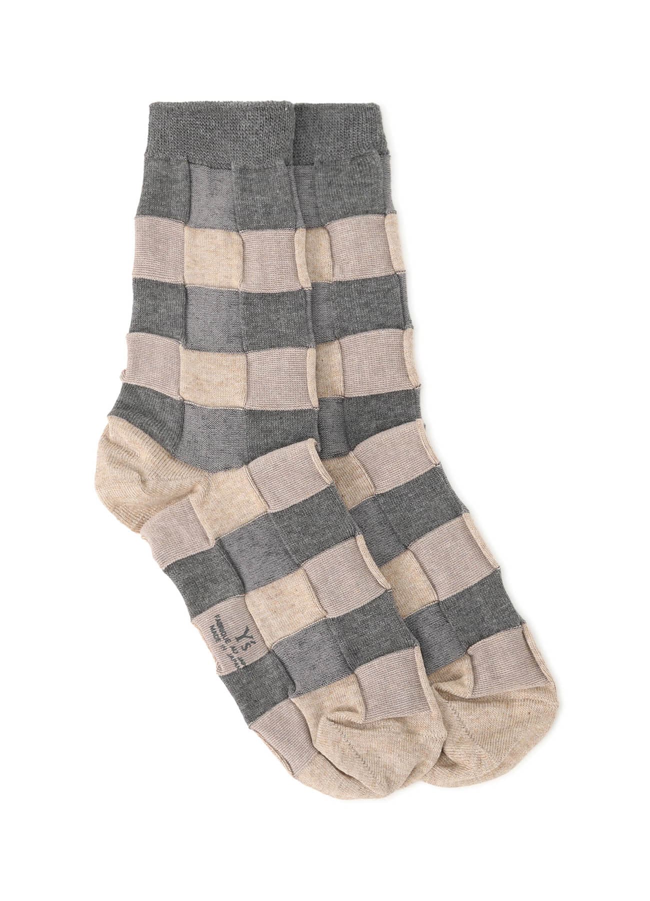 PLAID JACQUARD SOCKS