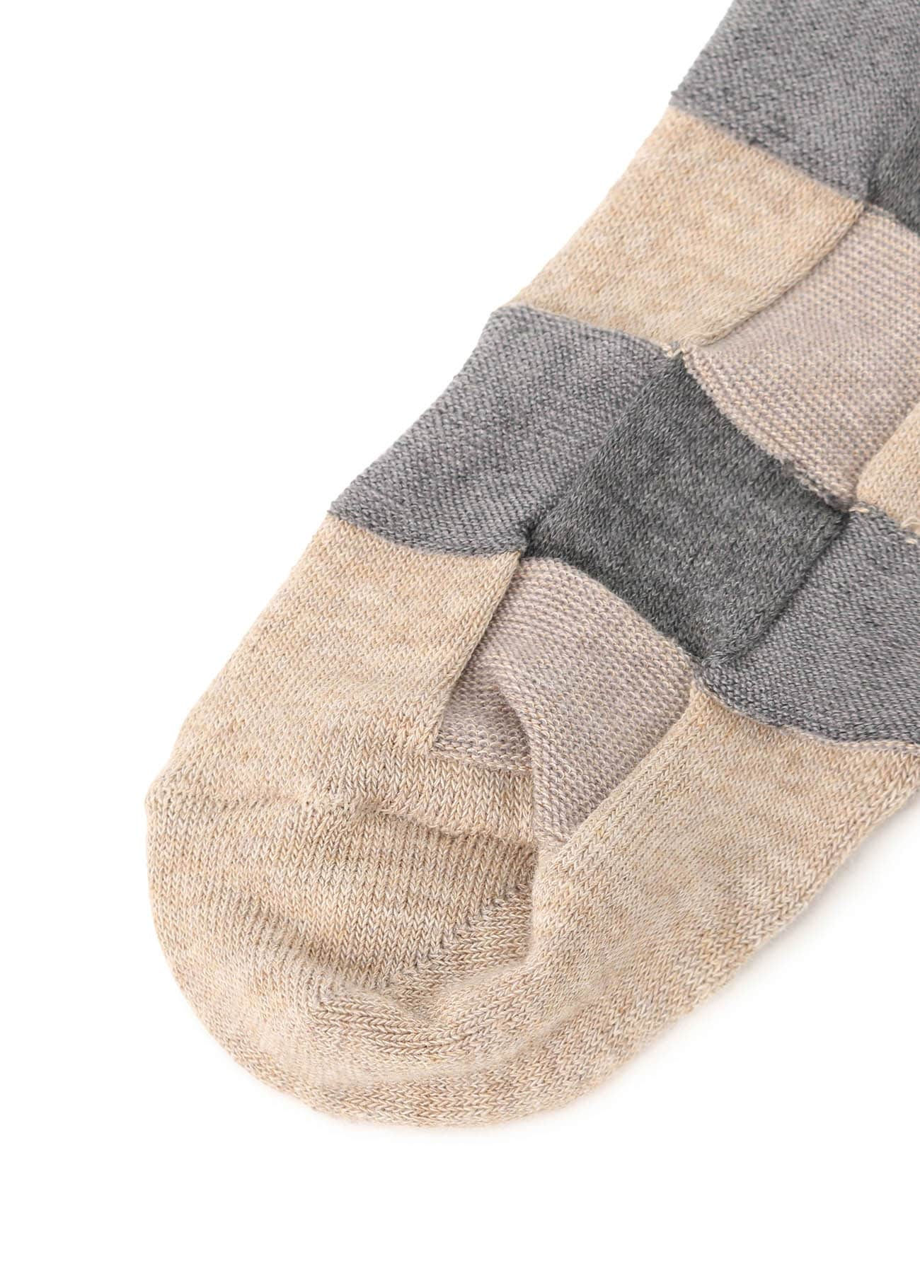 PLAID JACQUARD SOCKS