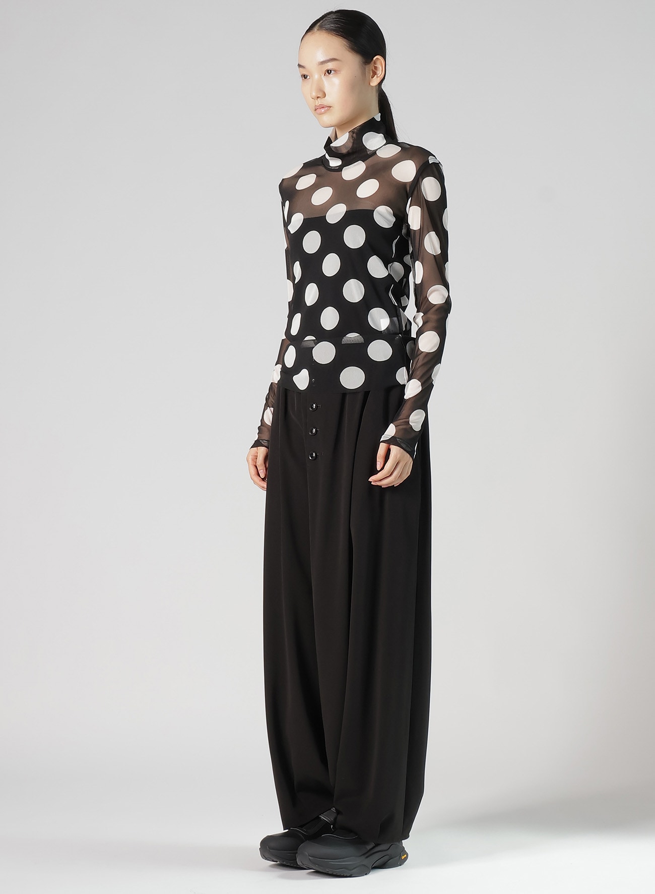 POLKA DOTS TULLE HIGH NECK T