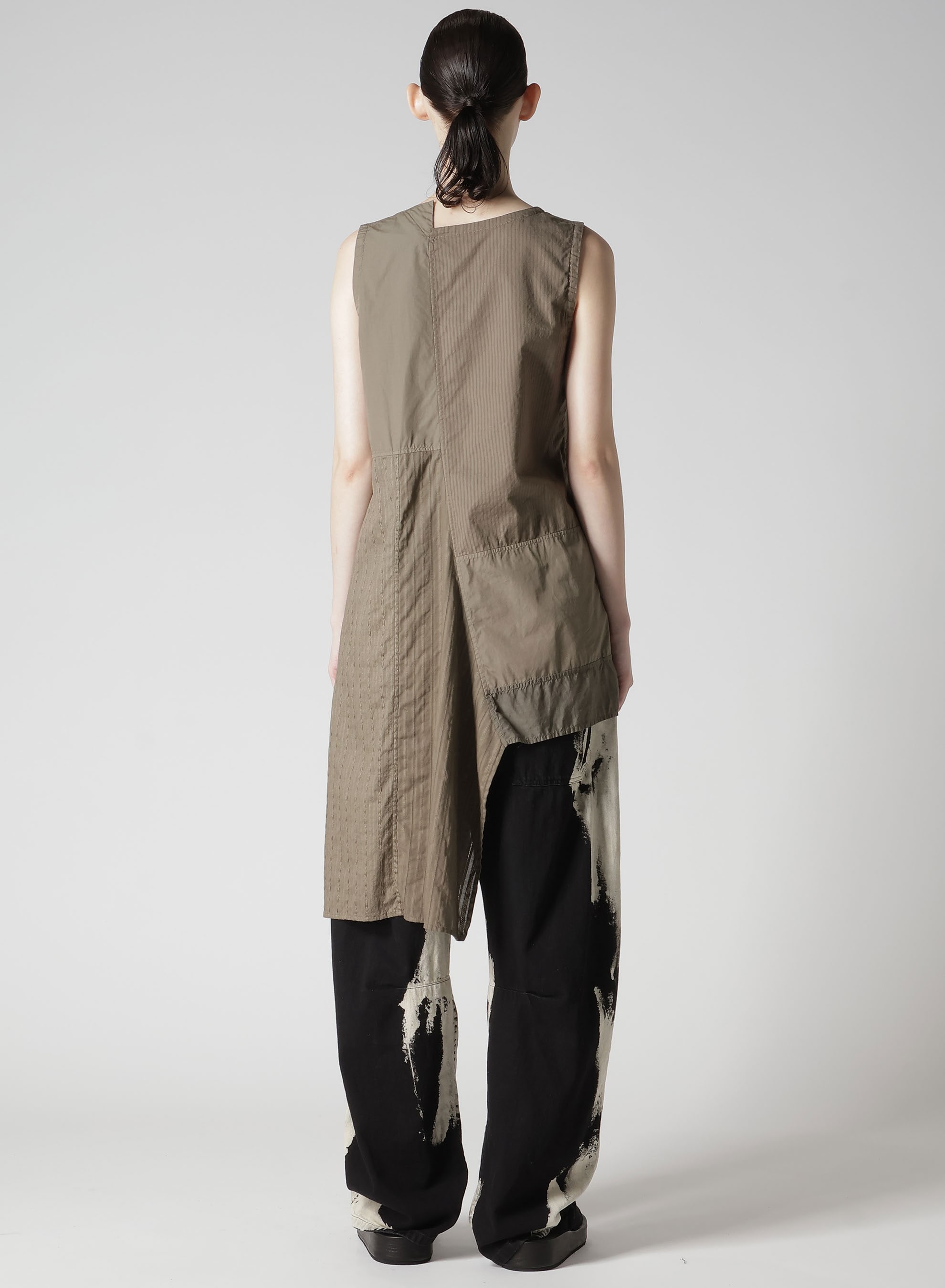 PATCHWORK ASYMMETRIC SLEEVELESS BLOUSE