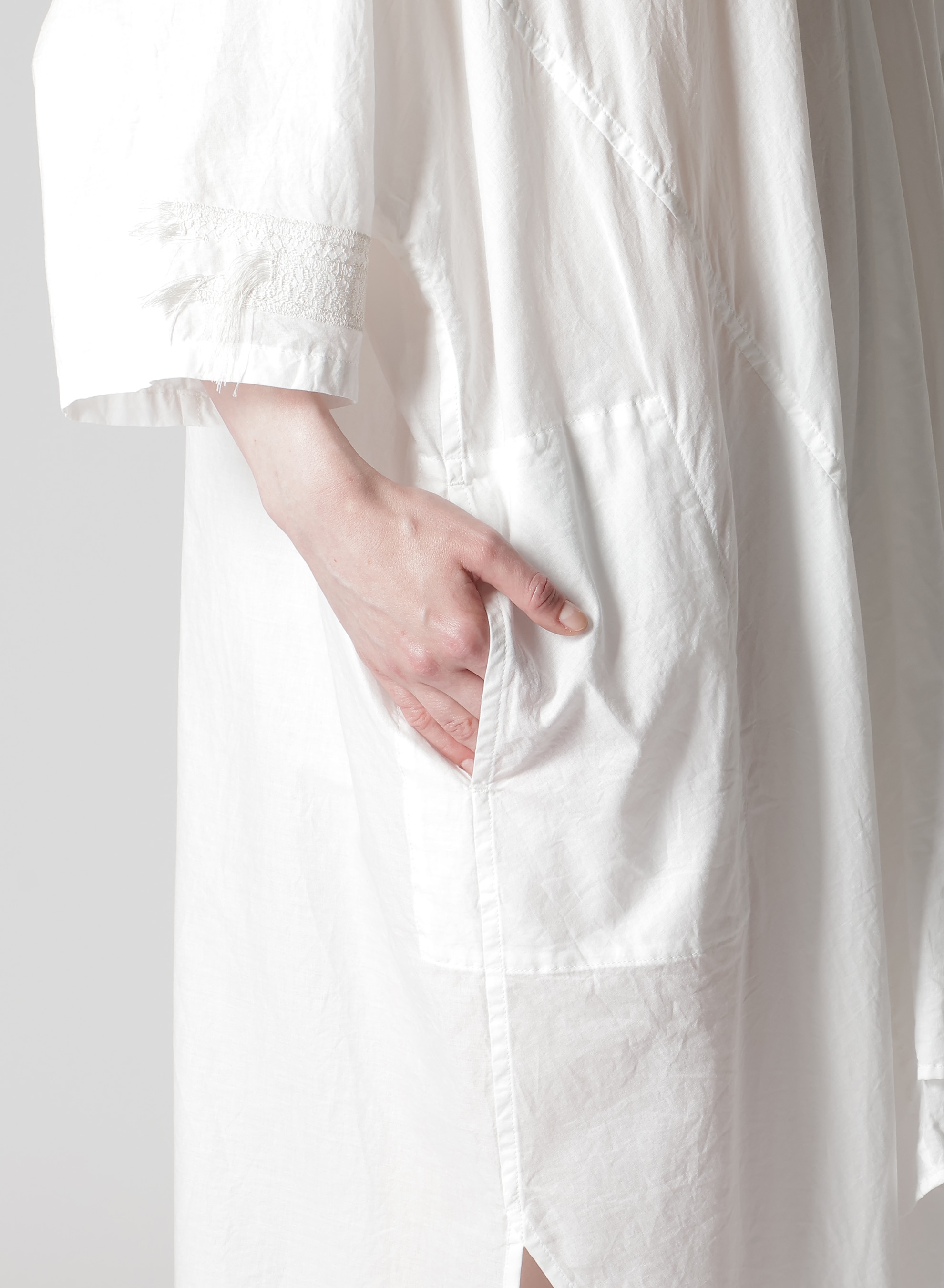 COTTON LAWN ARRANGED SLEEVE V NECK DRESS