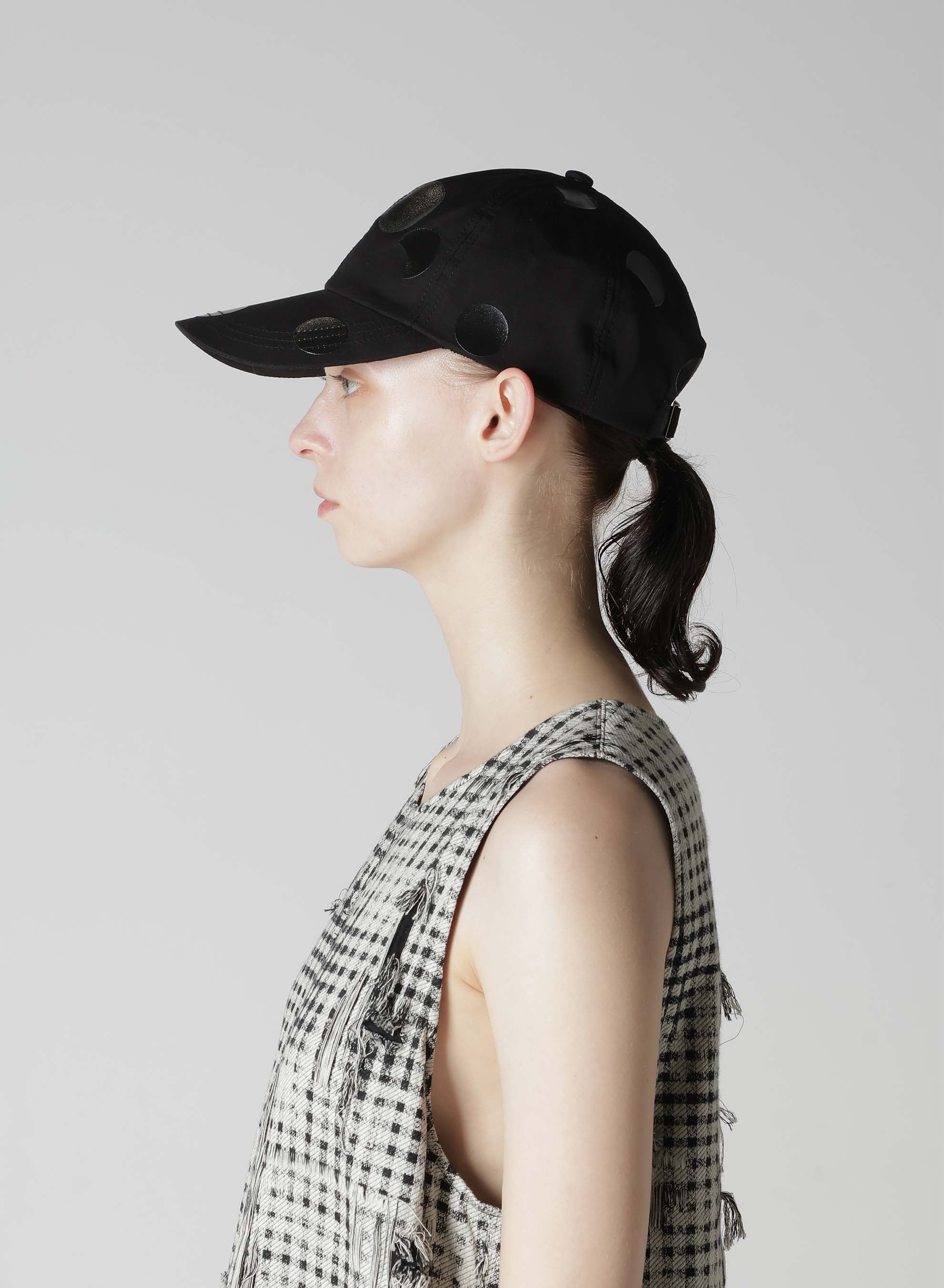 100/2 BROAD DOT PIGMENT PRINT CAP