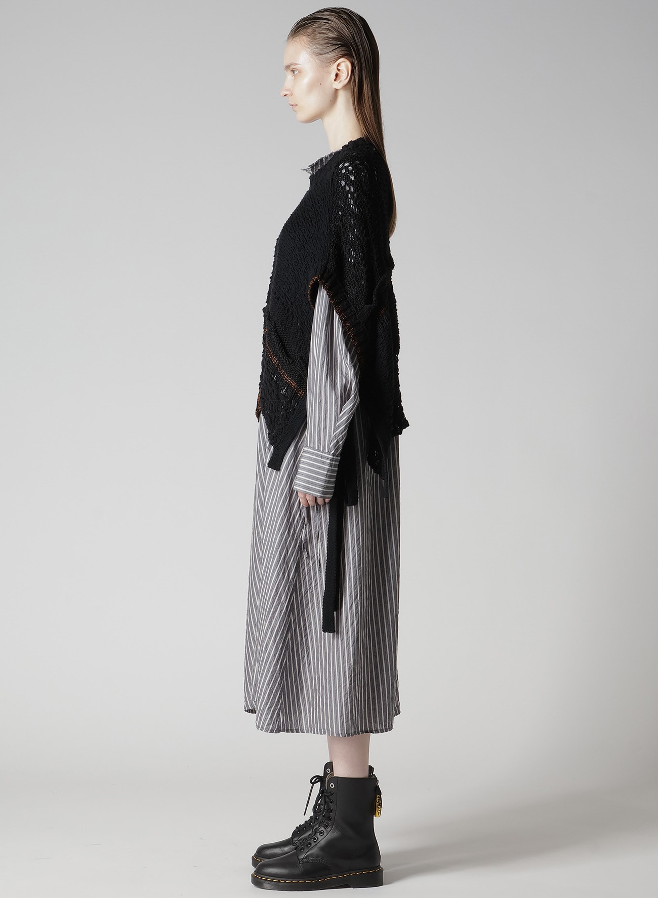 MIXED-MATERIAL ASYMMETRIC VEST