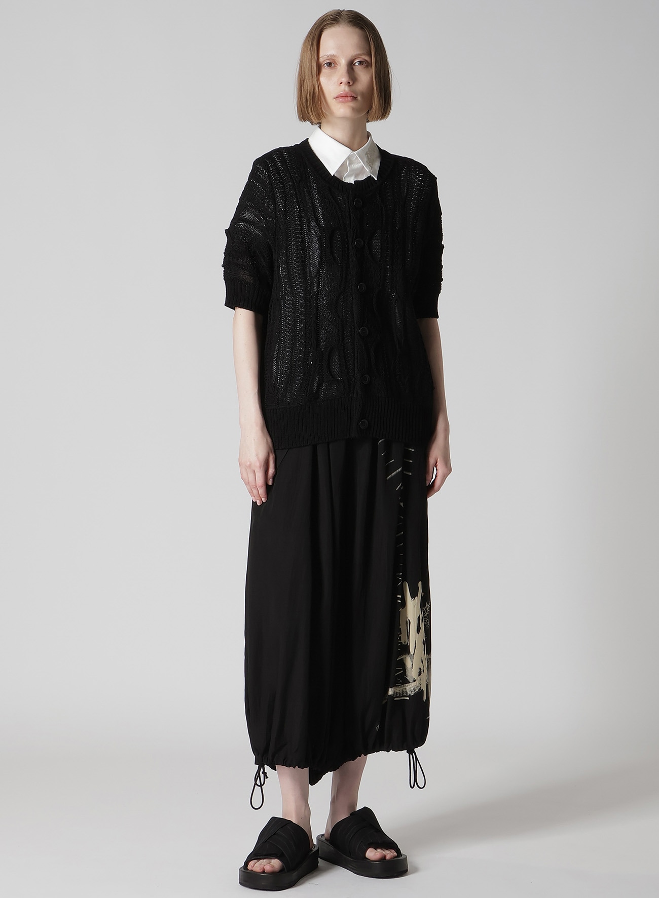 3D CABLE KNIT CARDIGAN