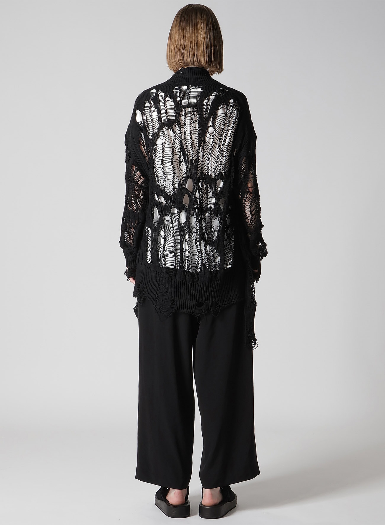 THREAD DESIGN KNIT CARDIGAN