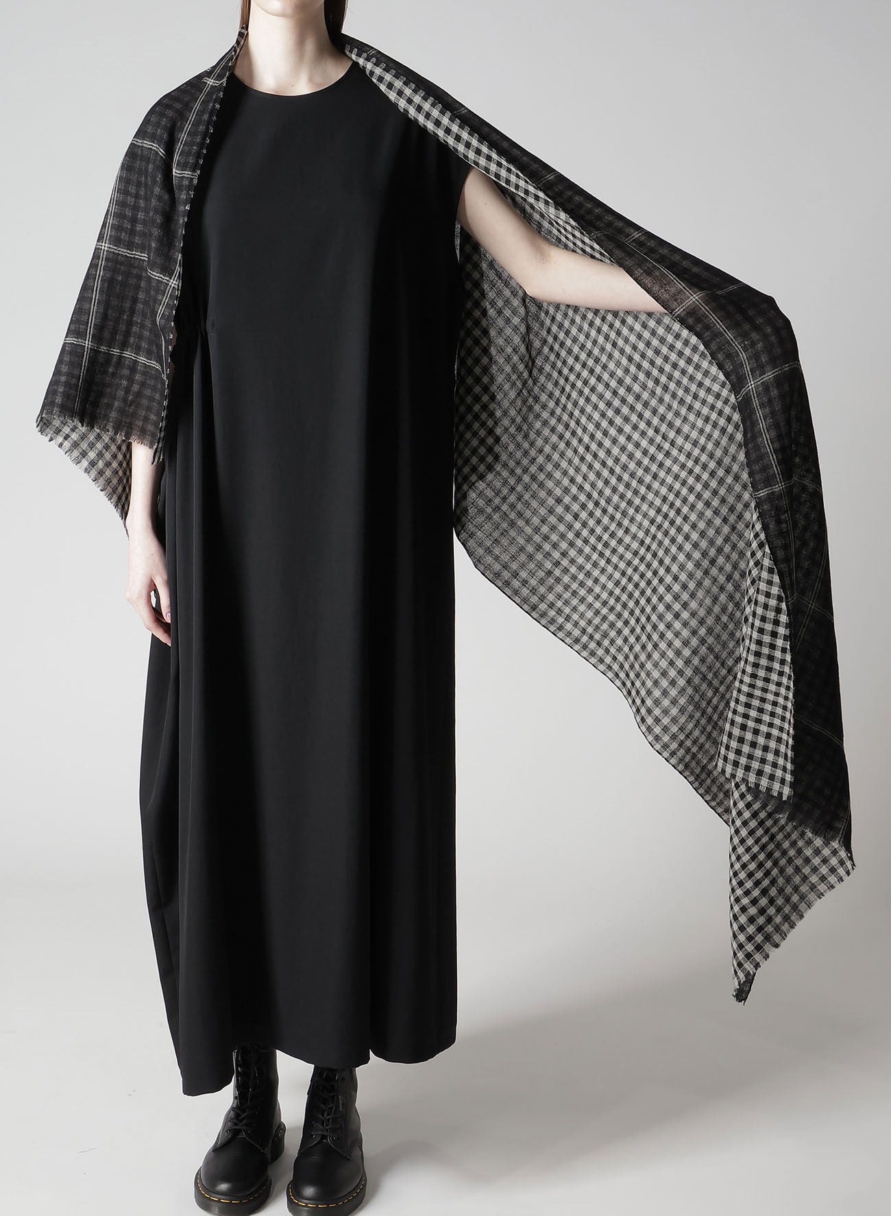 WOOL/SILK PLAID SCARF