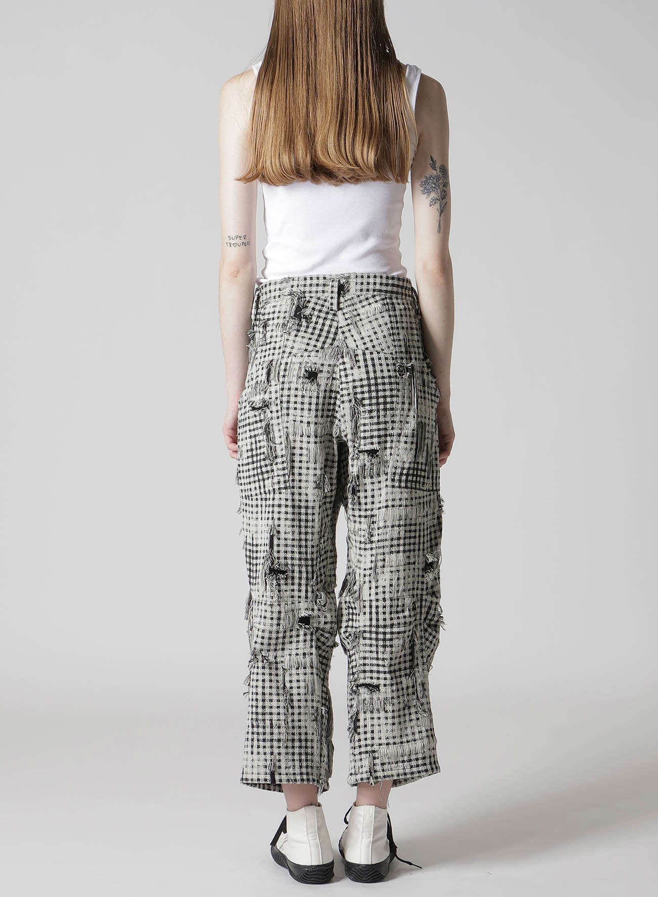 DAMAGED GINGHAM JACQUARD PANTS