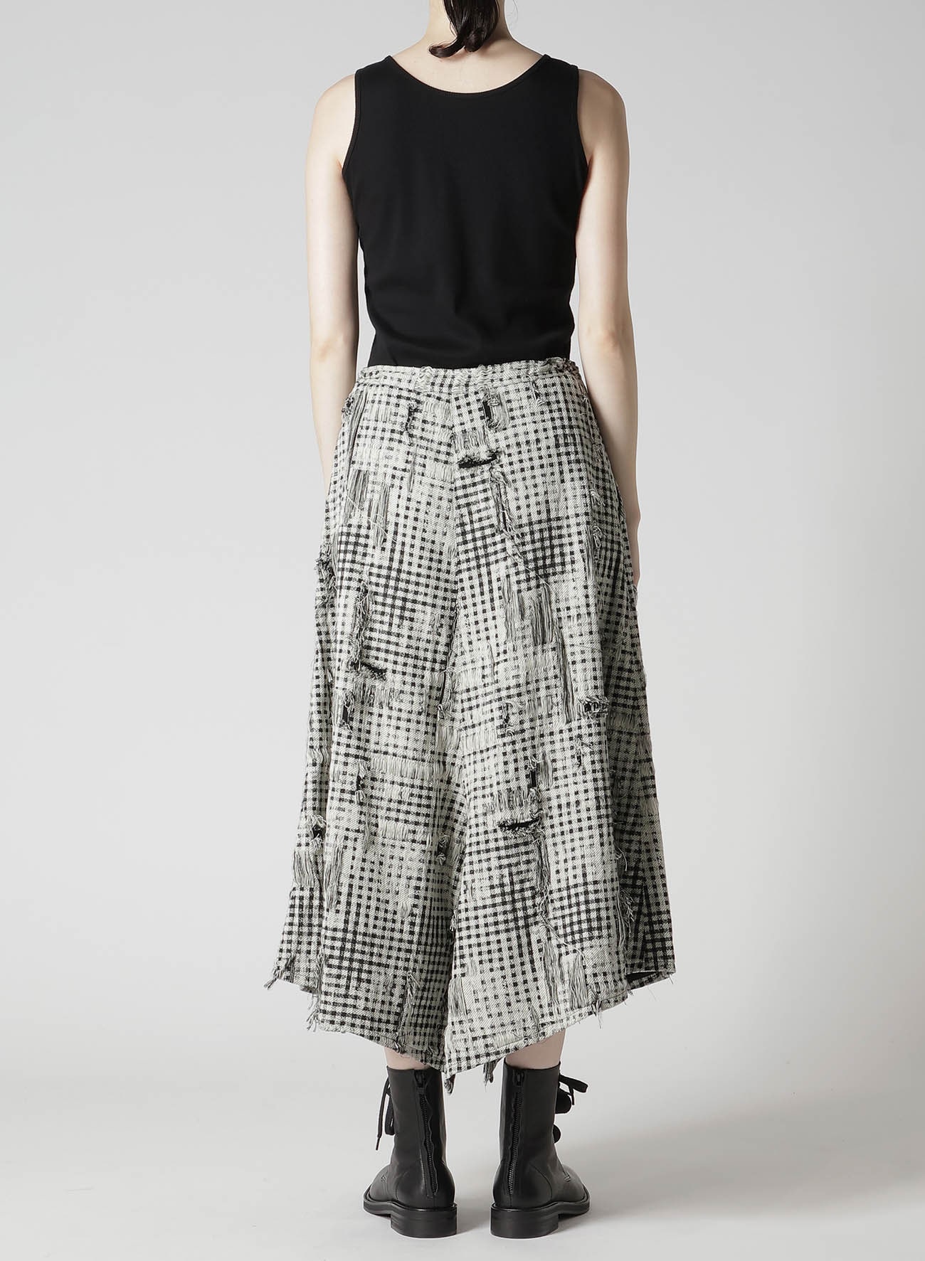 DAMAGED GINGHAM JACQUARD SKIRT-LIKE PANTS