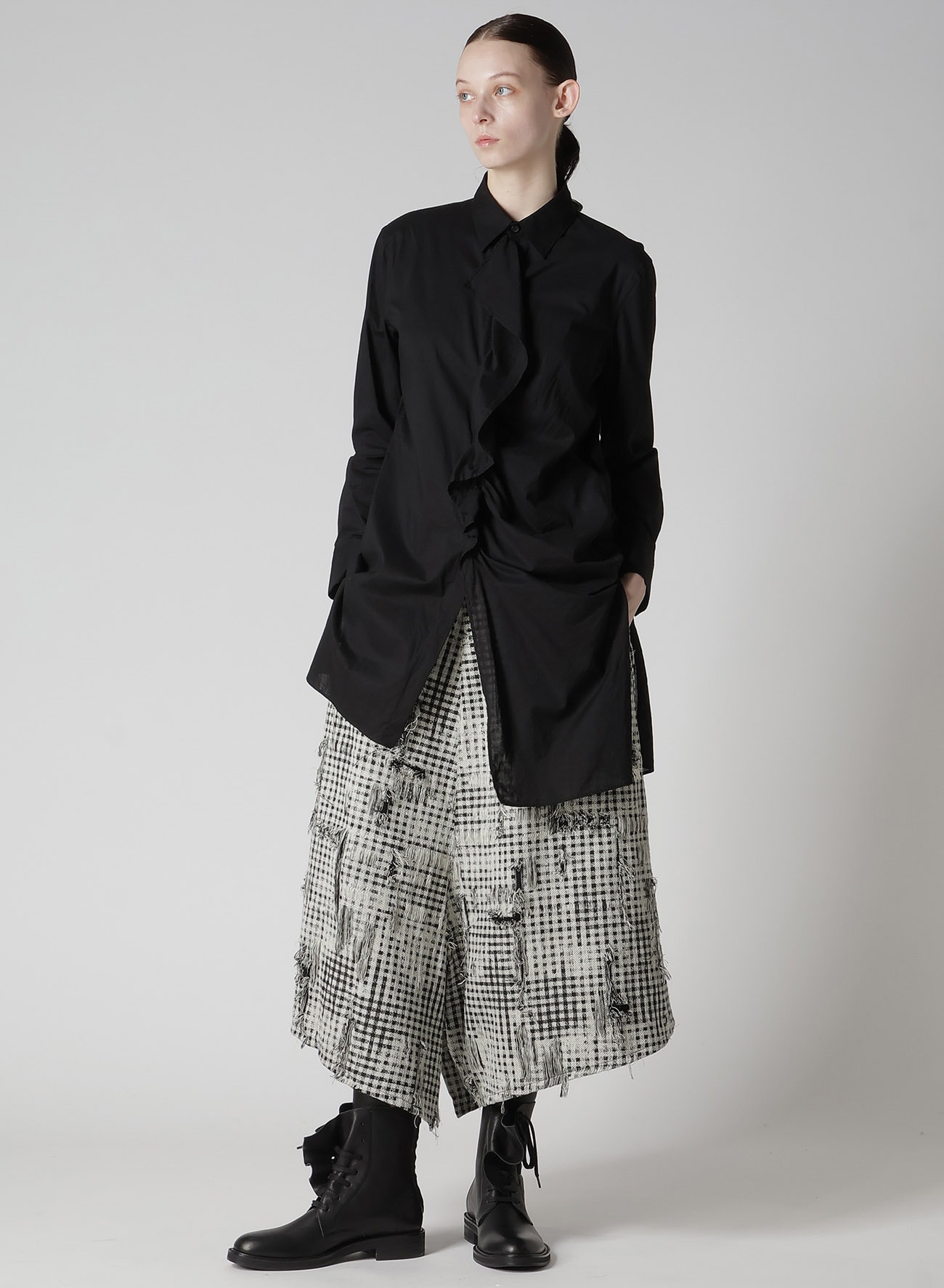 DAMAGED GINGHAM JACQUARD SKIRT-LIKE PANTS