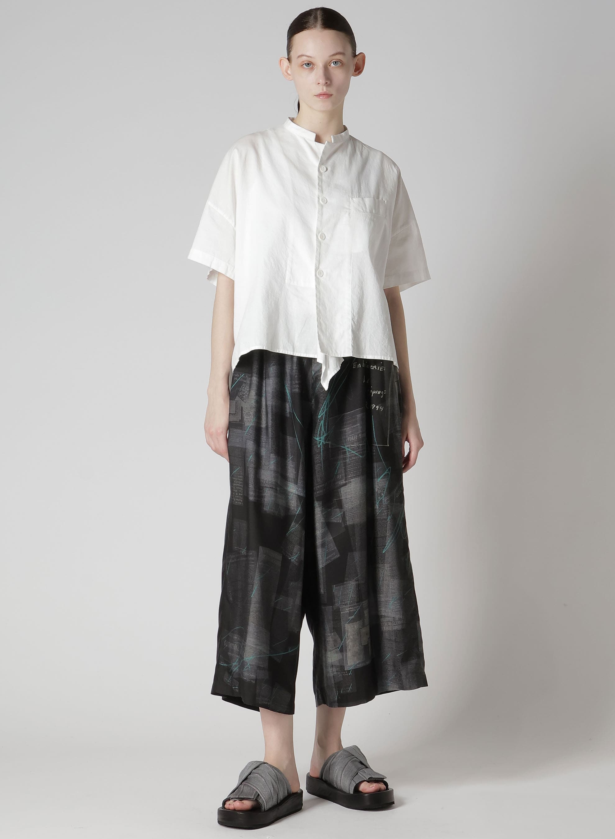 CUPRO DUNGAREE TWILL NEWSPAPER PRINT PANTS