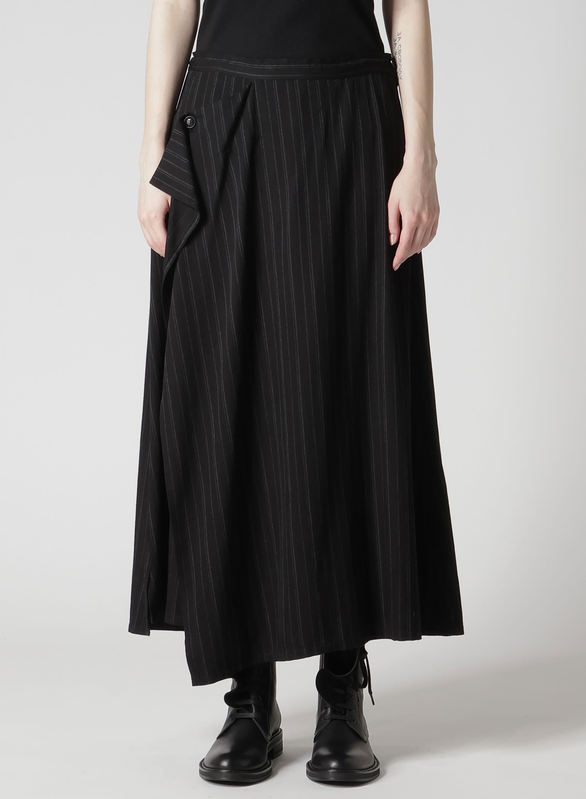 RY/ STRIPE TRIANGLE FRONT STITCH SKIRT