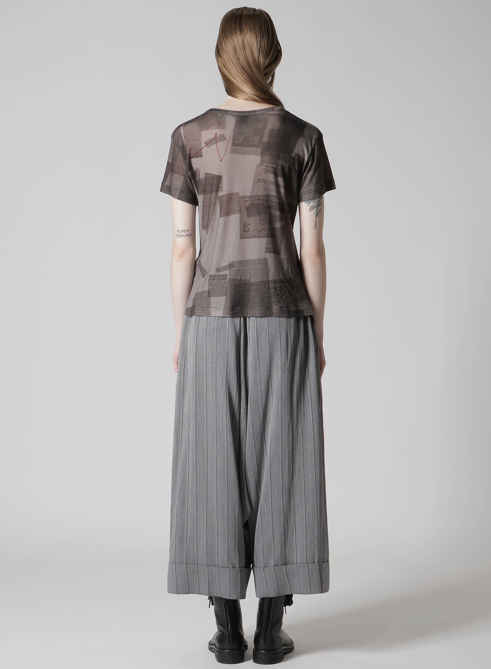 COTTON INTERLOCK NEWSPAPER PRINT SHORT SLEEVE TEE