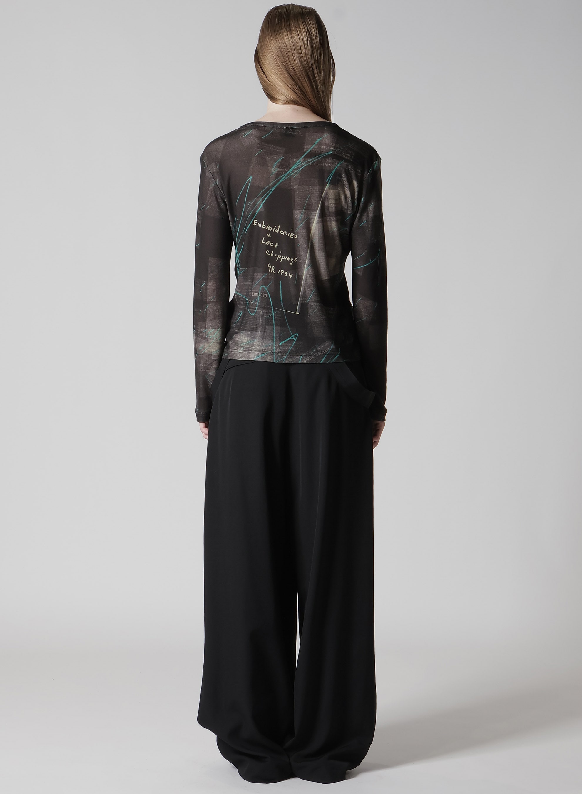 COTTON INTERLOCK NEWSPAPER PRINT LONG SLEEVE TEE