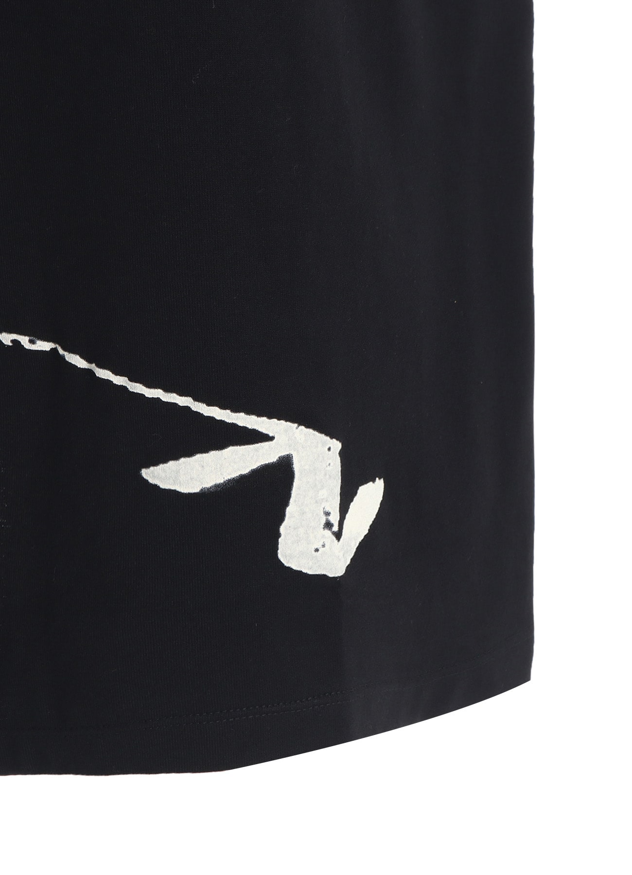 "Y" PIGMENT-PRINT LONG-SLEEVE TEE