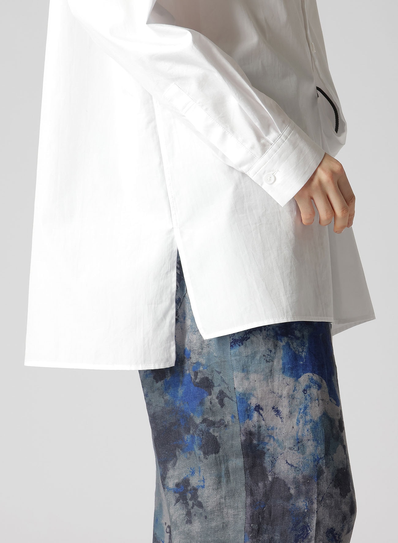 COTTON BROADCLOTH LEFT FRONT DRAPE BLOUSE