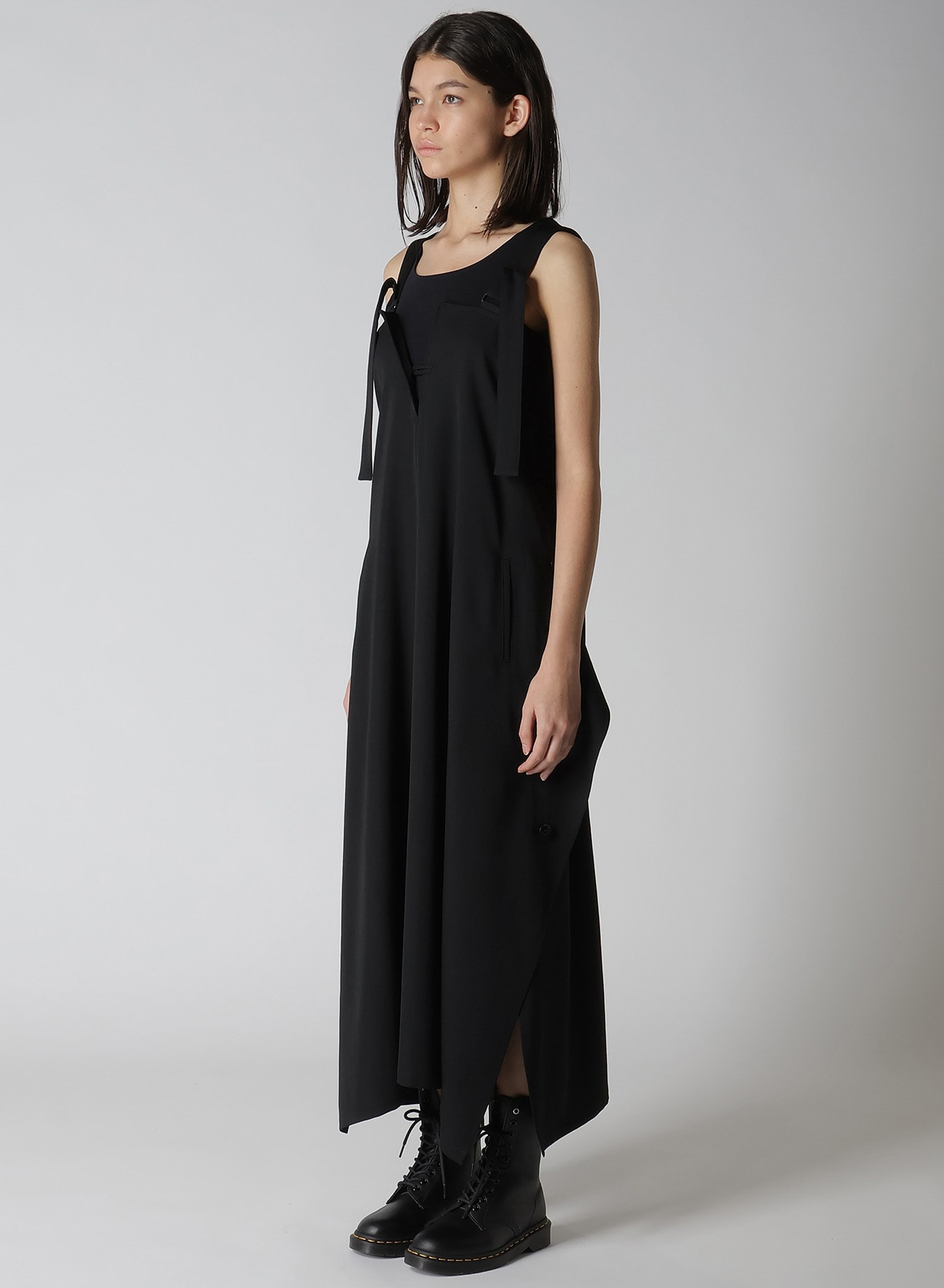 WOOL GABARDINE SIDE BUTTON SHOULDER STRAP DRESS