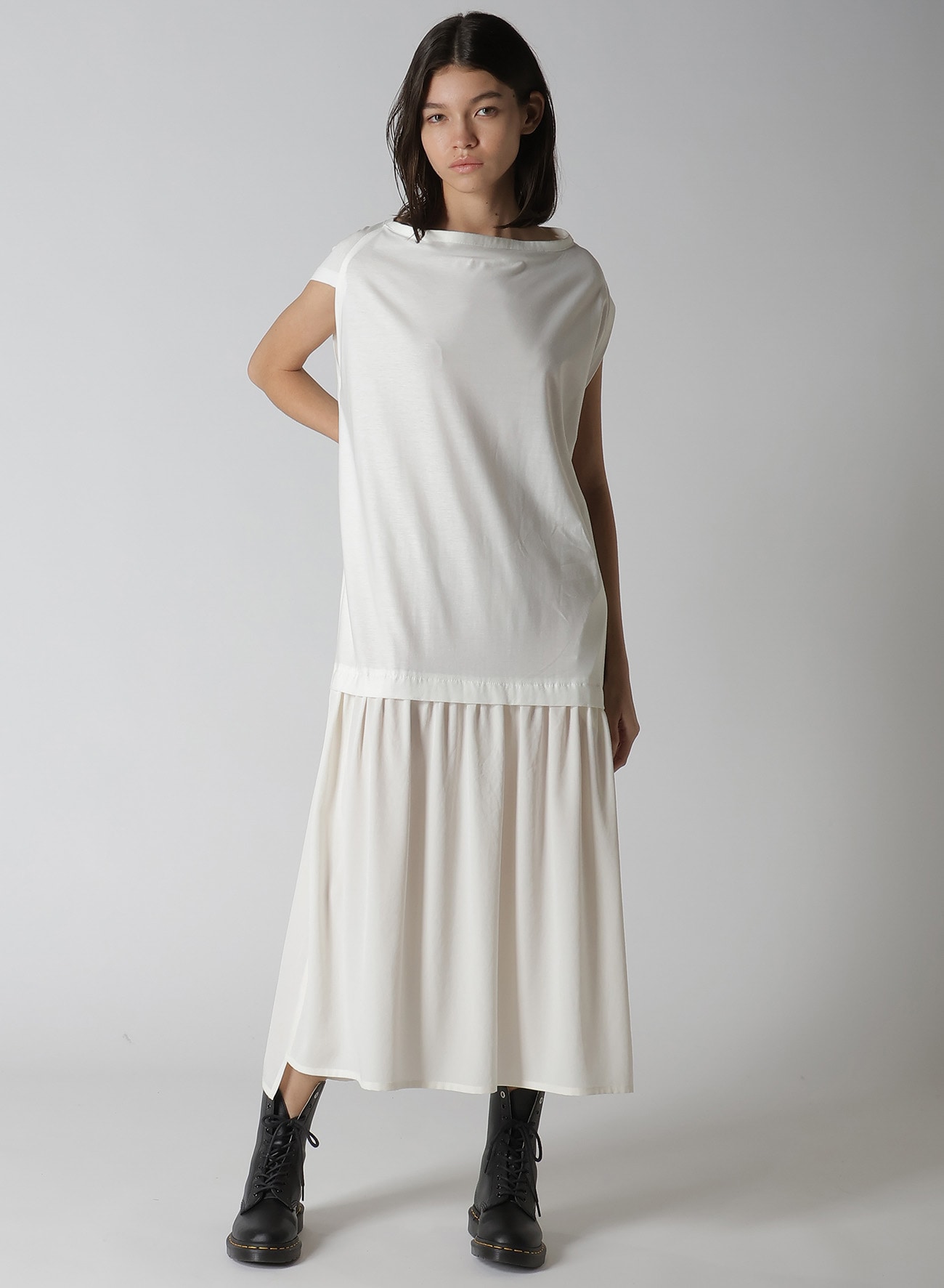 CREPE de CHINE CLOTH FRENCH SLEEVE DRESS