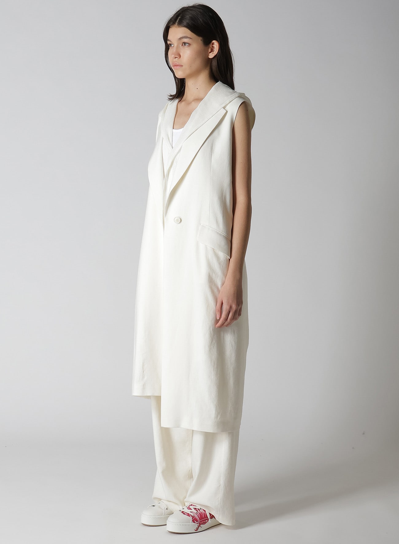 RY/LI CANVAS SLEEVELESS ASYMMETERIC JACKET