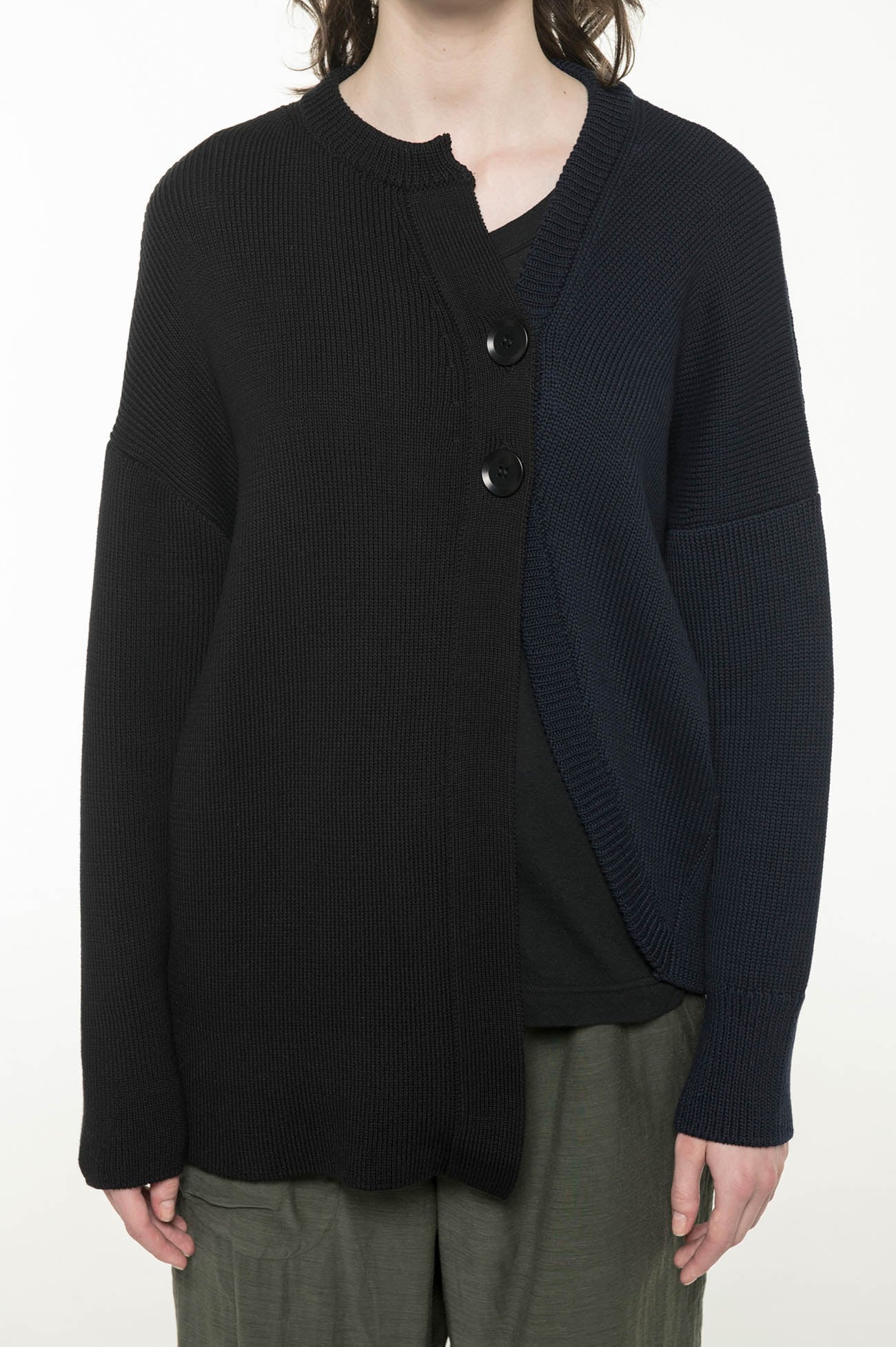 1/55C/5G2P PLAIN STITCH + RIB LF COLOURED LONG SLEEVE CARDIGAN