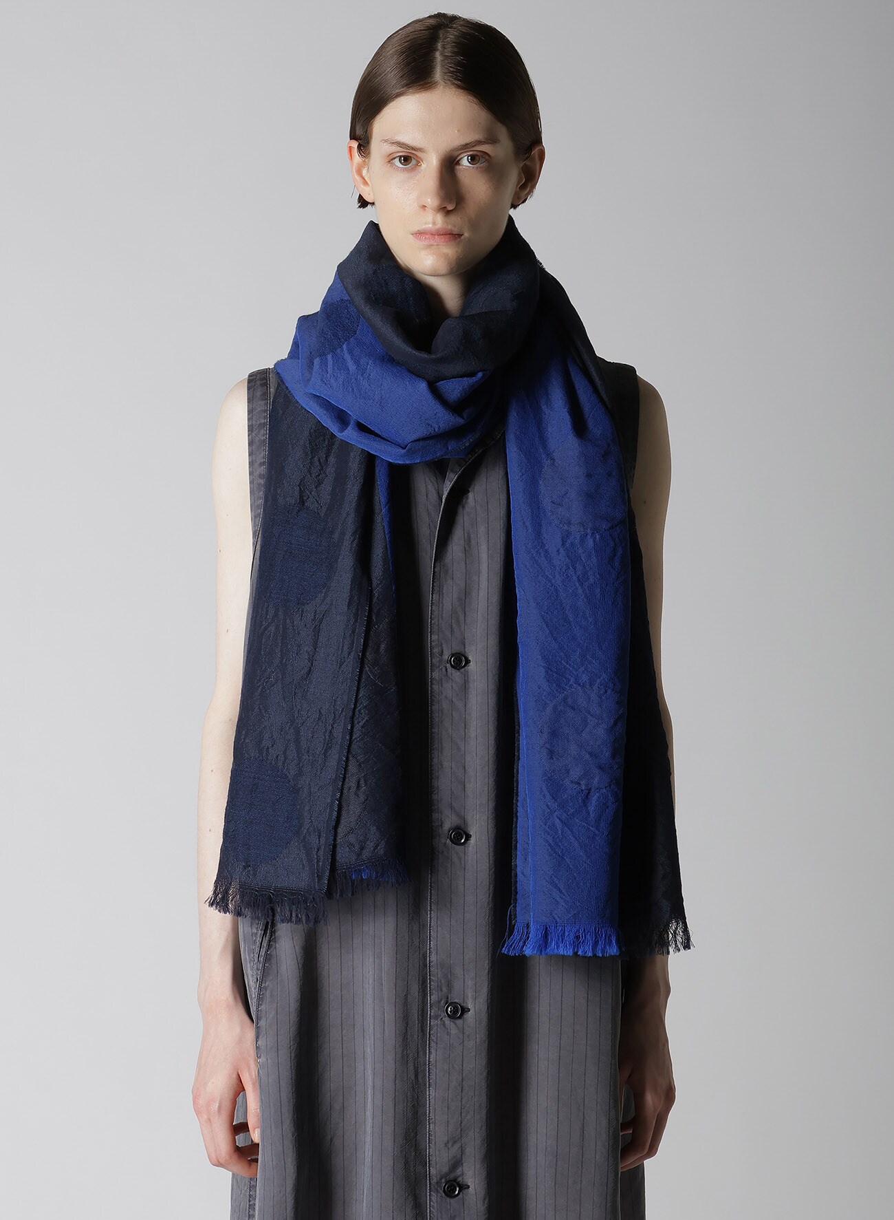 【THE SHOP先行発売】JACQUARD PANEL POLKA DOT SCARF