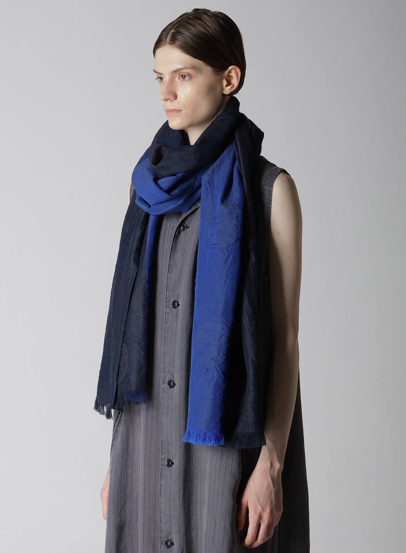 【THE SHOP先行発売】JACQUARD PANEL POLKA DOT SCARF