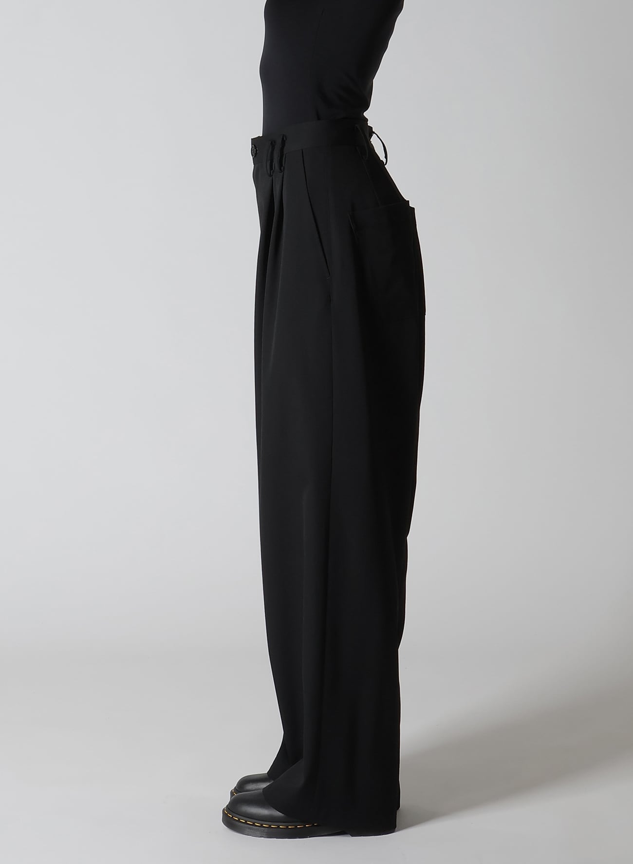 WOOL GABARDINE FRONT DOUBLE TUCKED PANTS