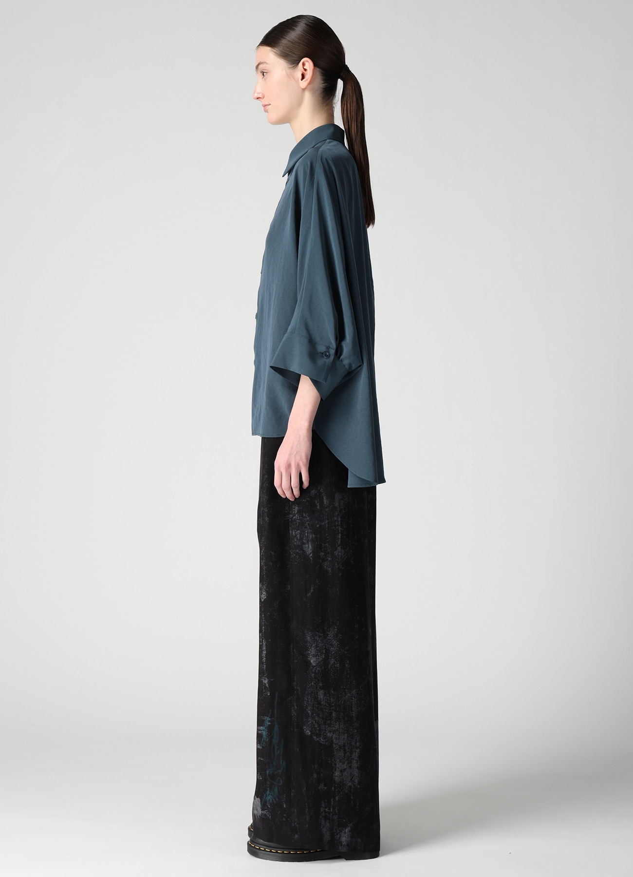 TA/PE CREPE DE CHINE HALF SLEEVE CAPE SHIRT