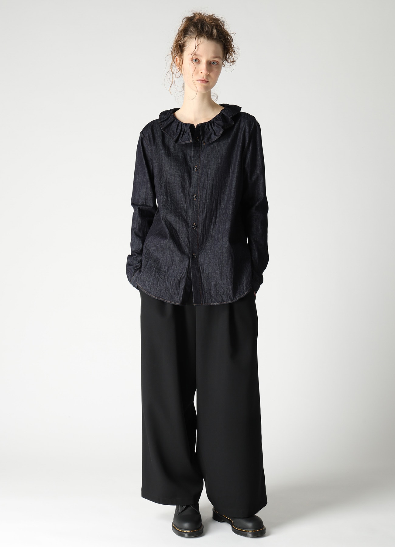 6OZ DENIM GATHERED COLLAR SHIRT